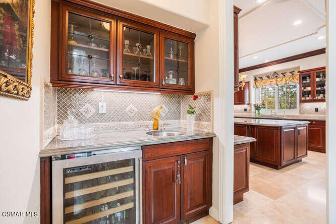 5326 Calarosa Ranch Road