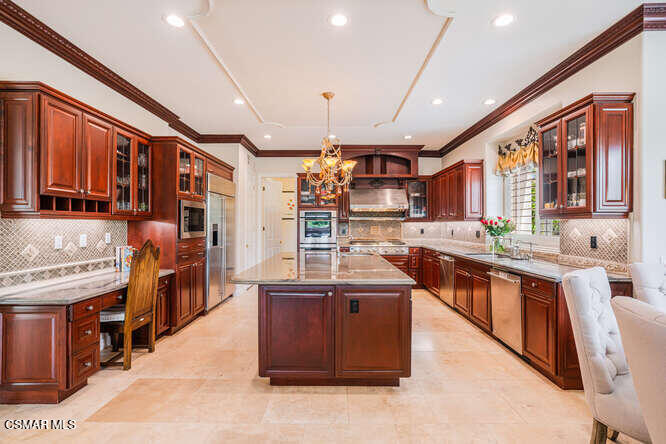 5326 Calarosa Ranch Road