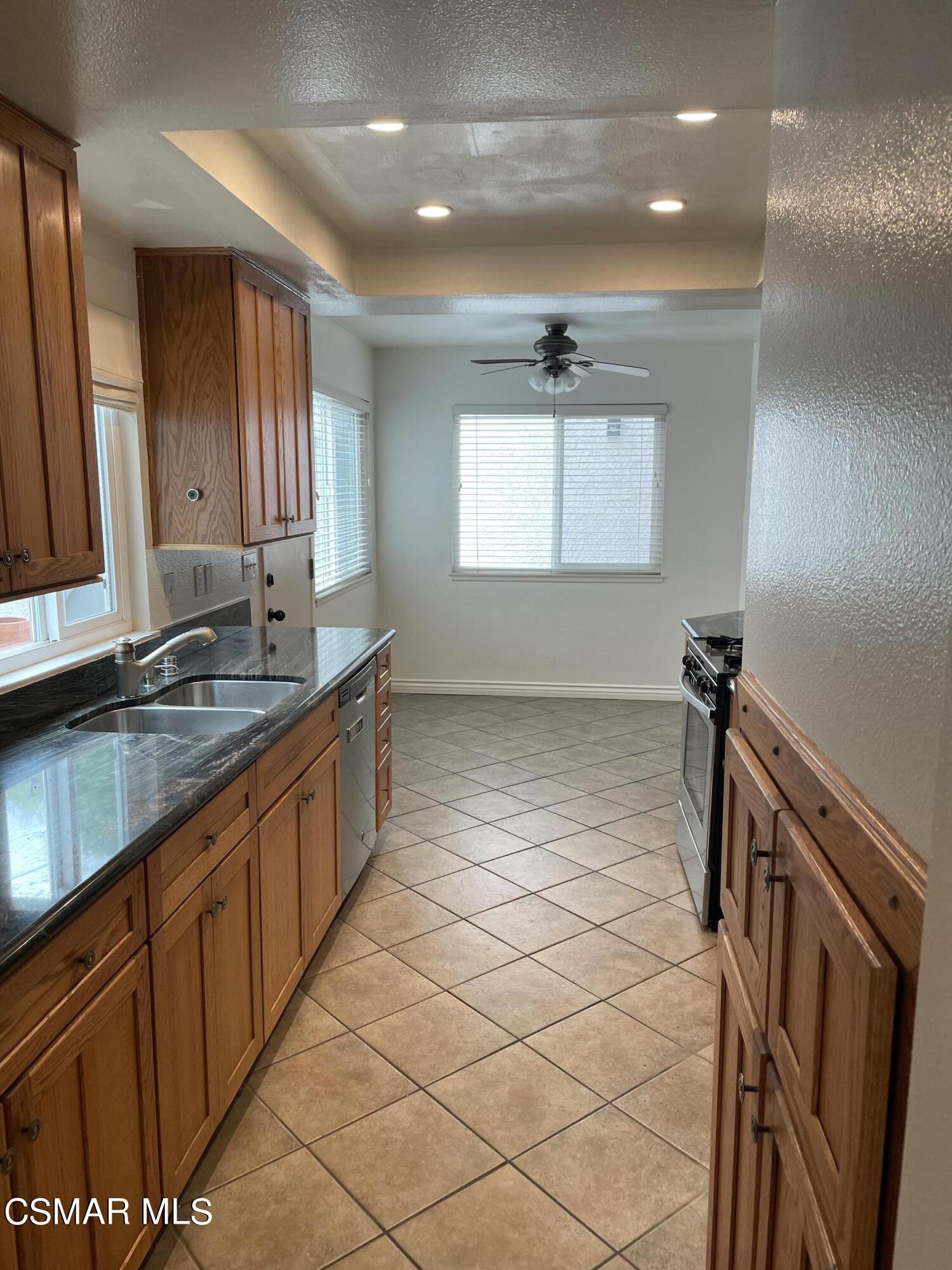 977 Quarterhorse Lane