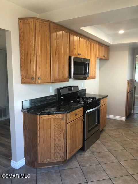 977 Quarterhorse Lane