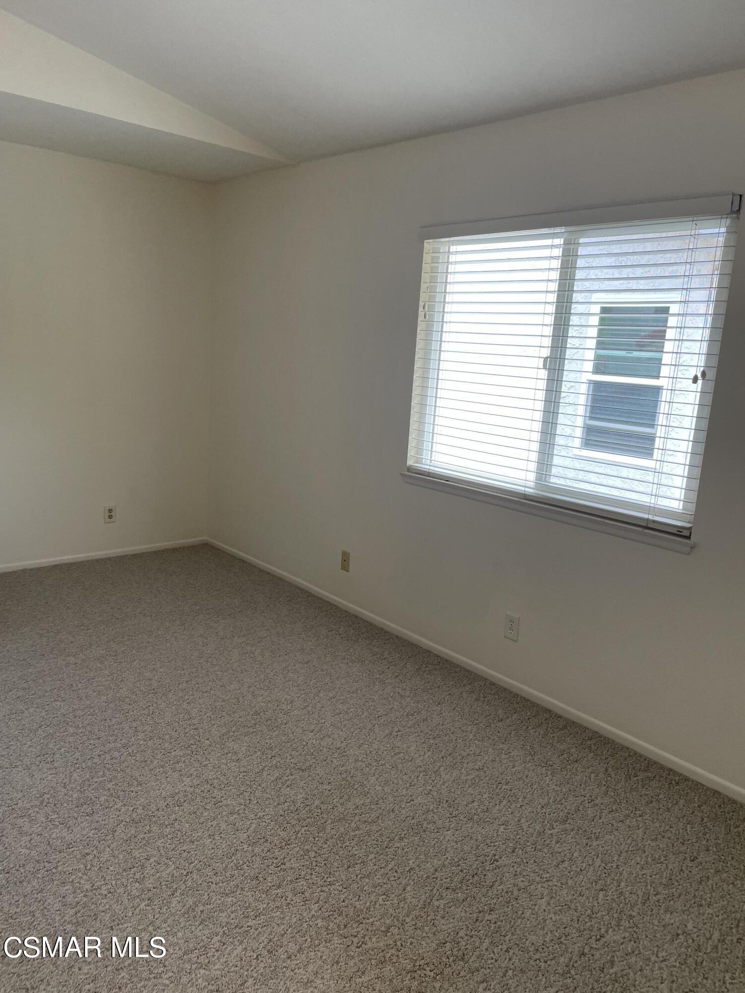 977 Quarterhorse Lane