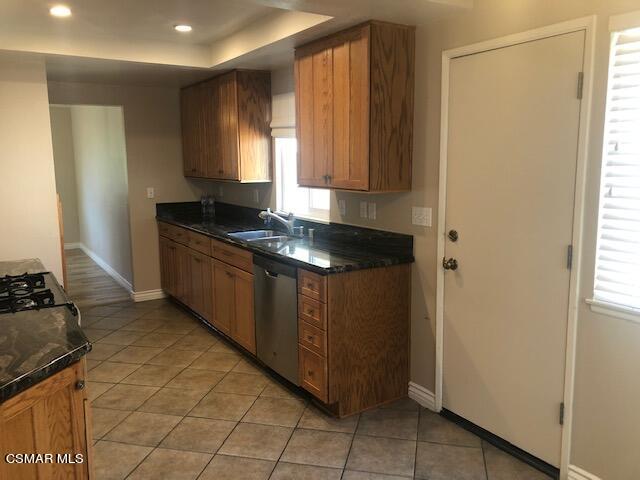 977 Quarterhorse Lane