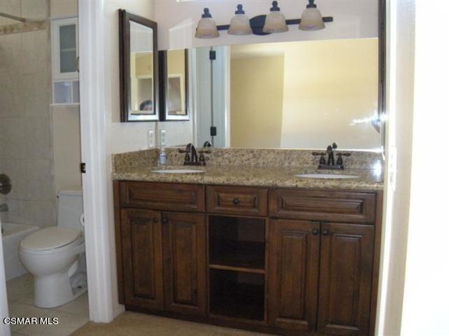 977 Quarterhorse Lane