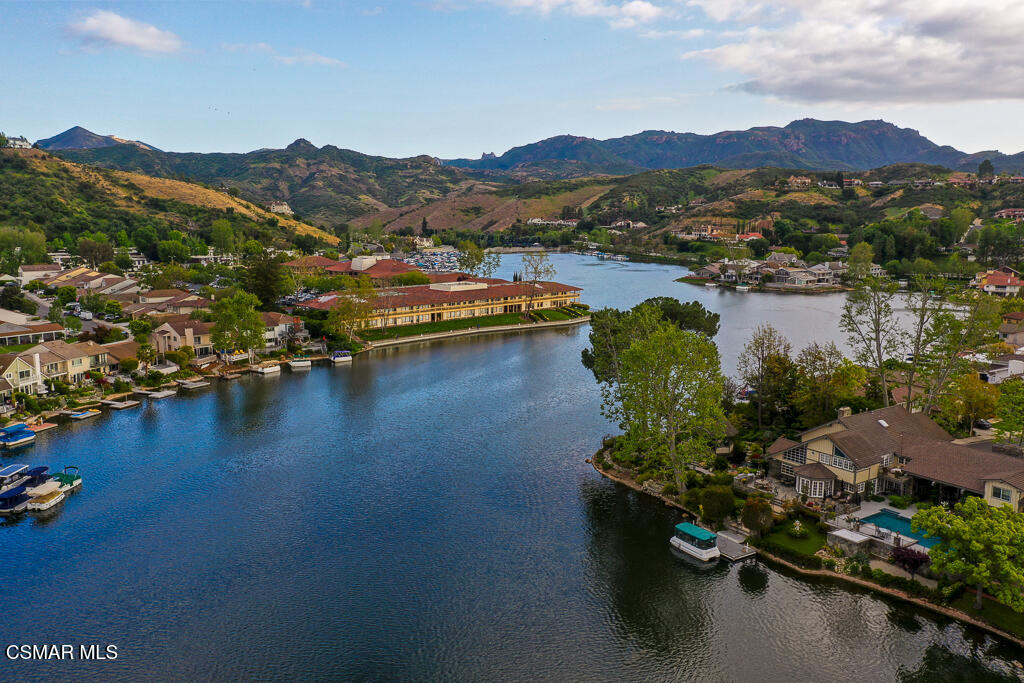 32109 Beachview Lane