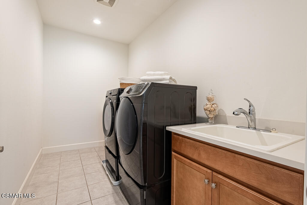 24359 W Stone Bend Lane