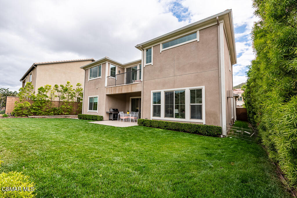 24359 W Stone Bend Lane