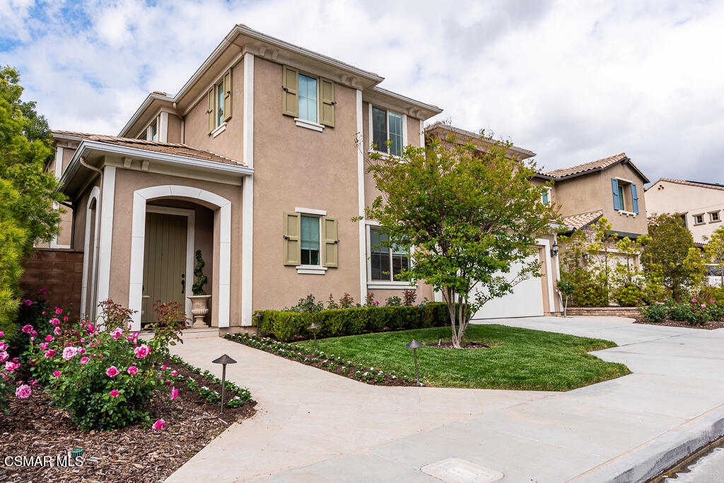 24359 W Stone Bend Lane