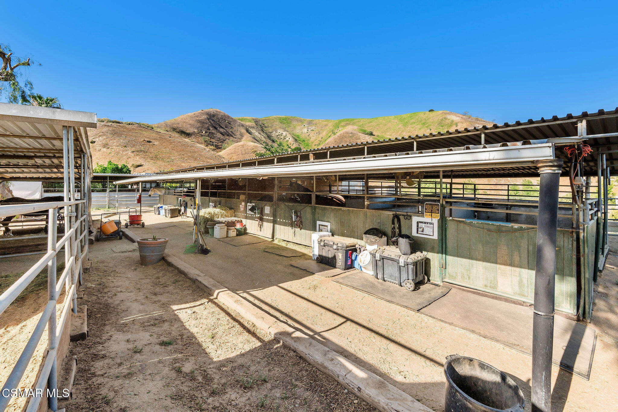 11270 Dominica Avenue