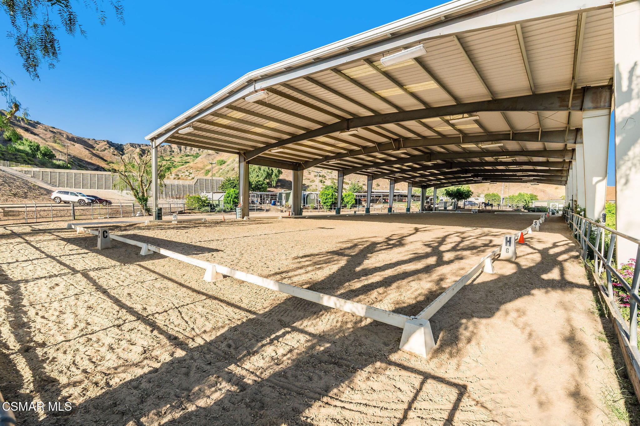 11270 Dominica Avenue