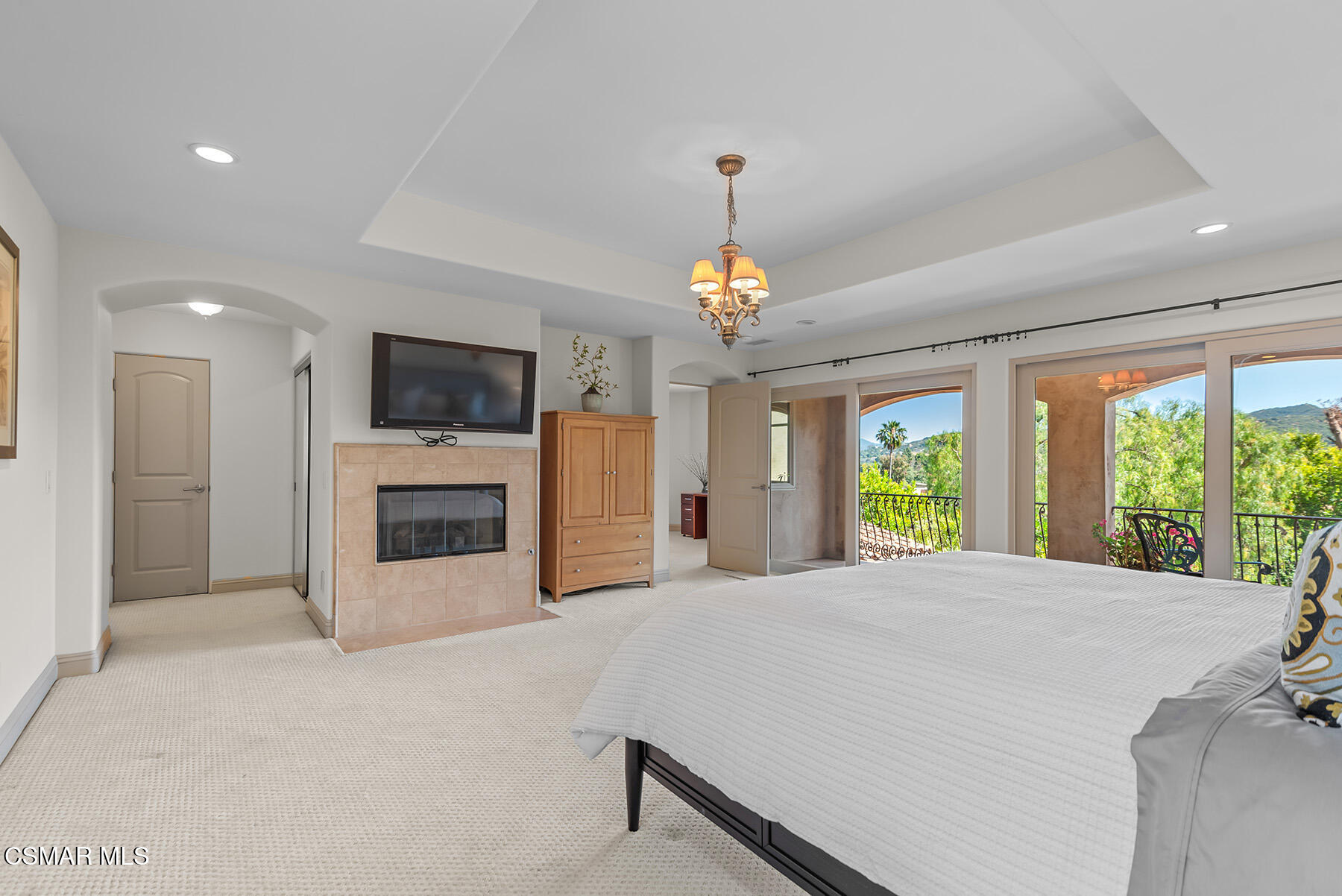 1605 E Hillcrest Drive, A