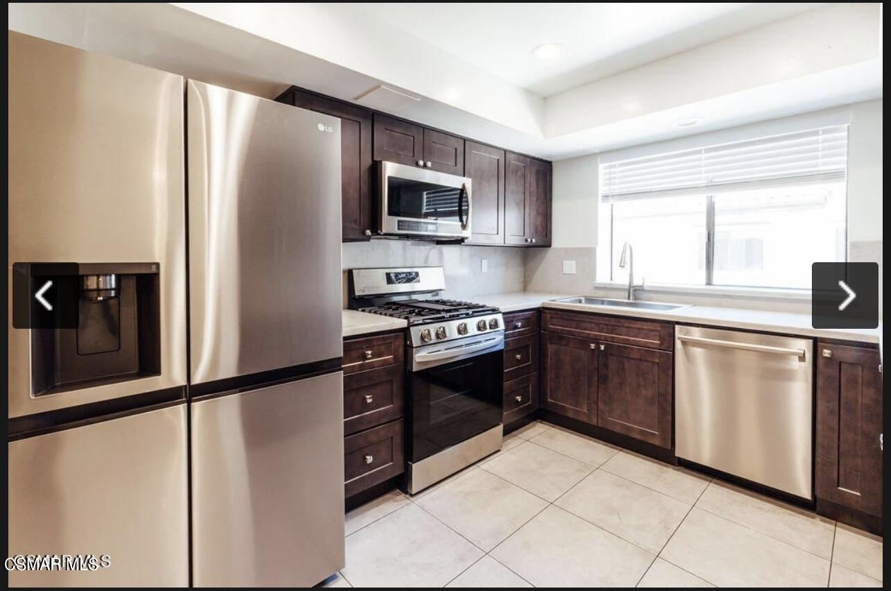 17248 Palisades Circle