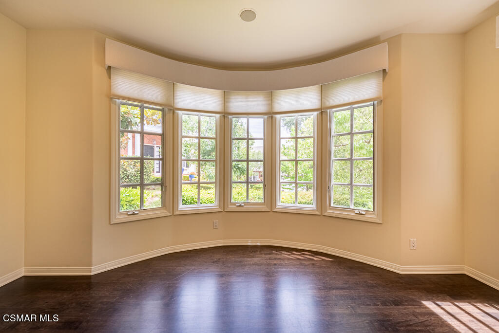 2407 Swanfield Court