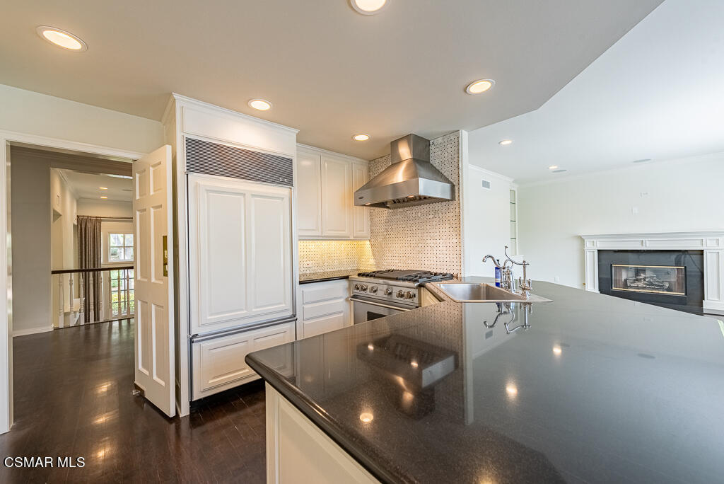 2407 Swanfield Court