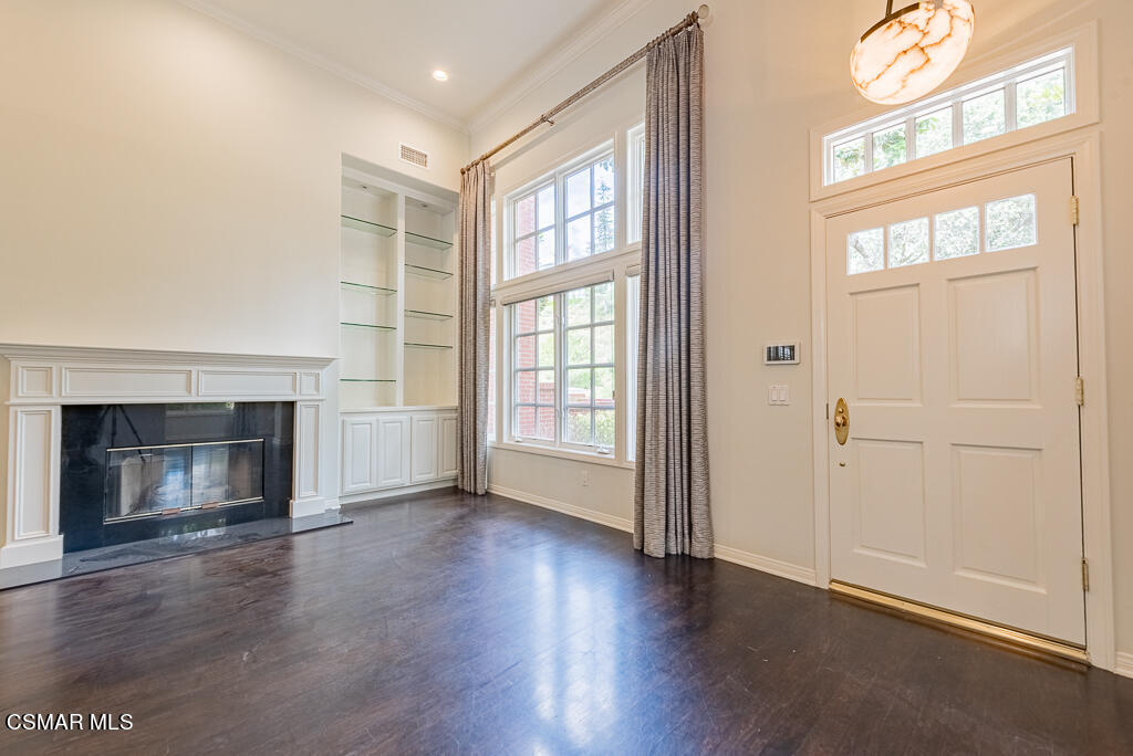 2407 Swanfield Court