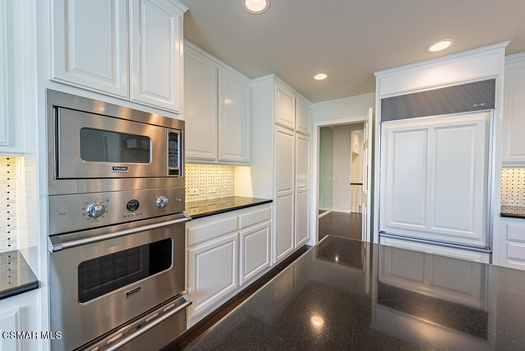 2407 Swanfield Court