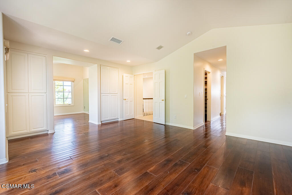 2407 Swanfield Court