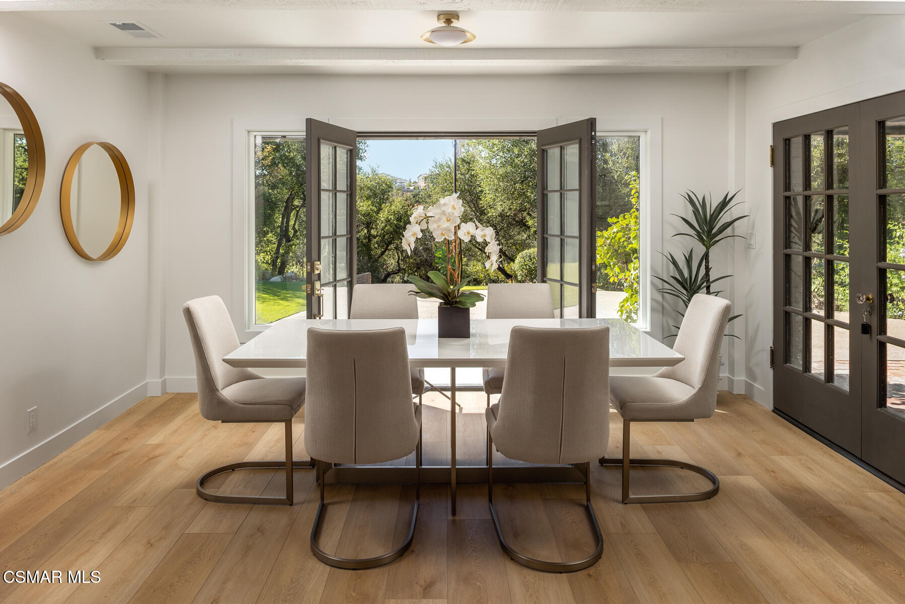 1251 Calle Las Casas