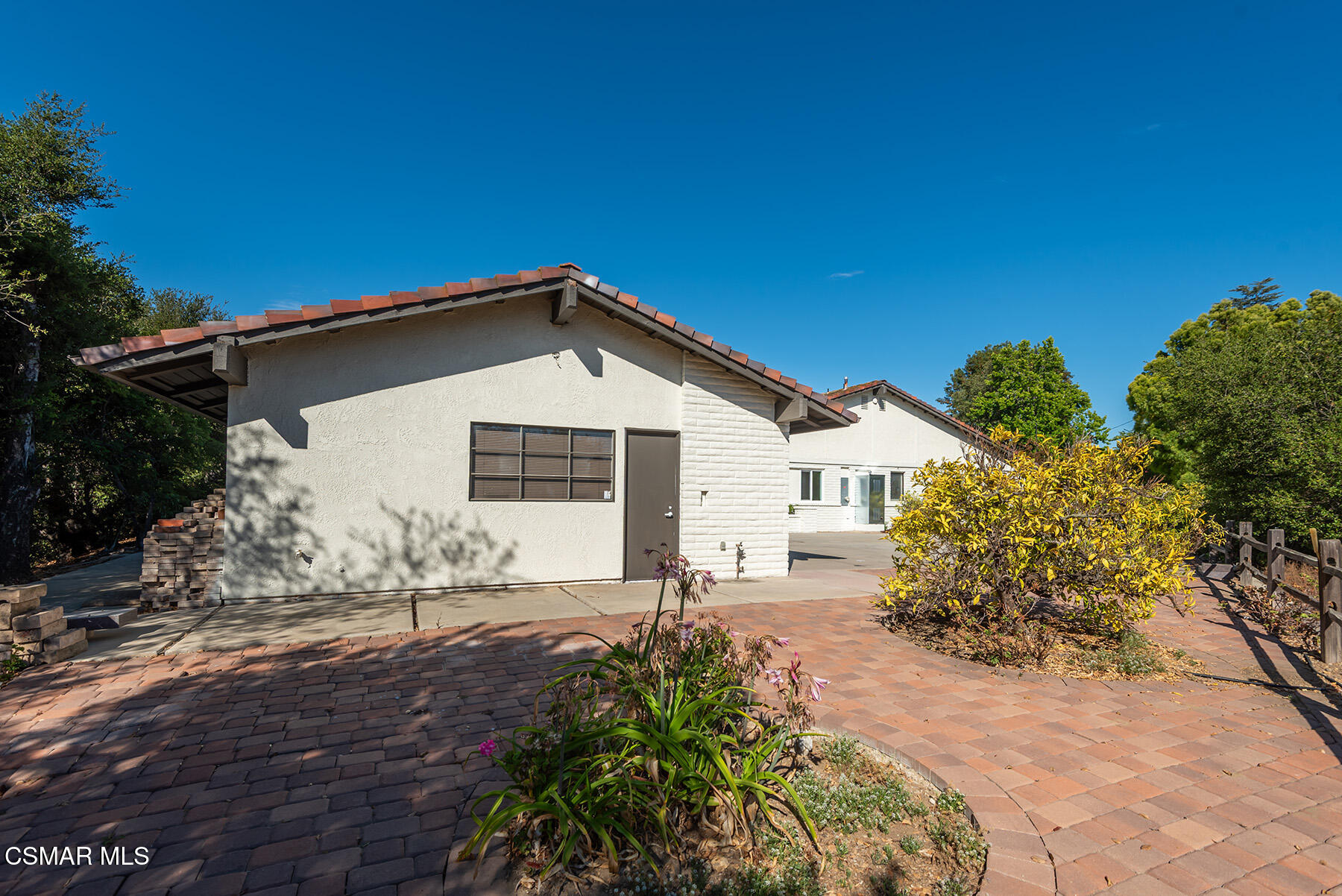 1251 Calle Las Casas