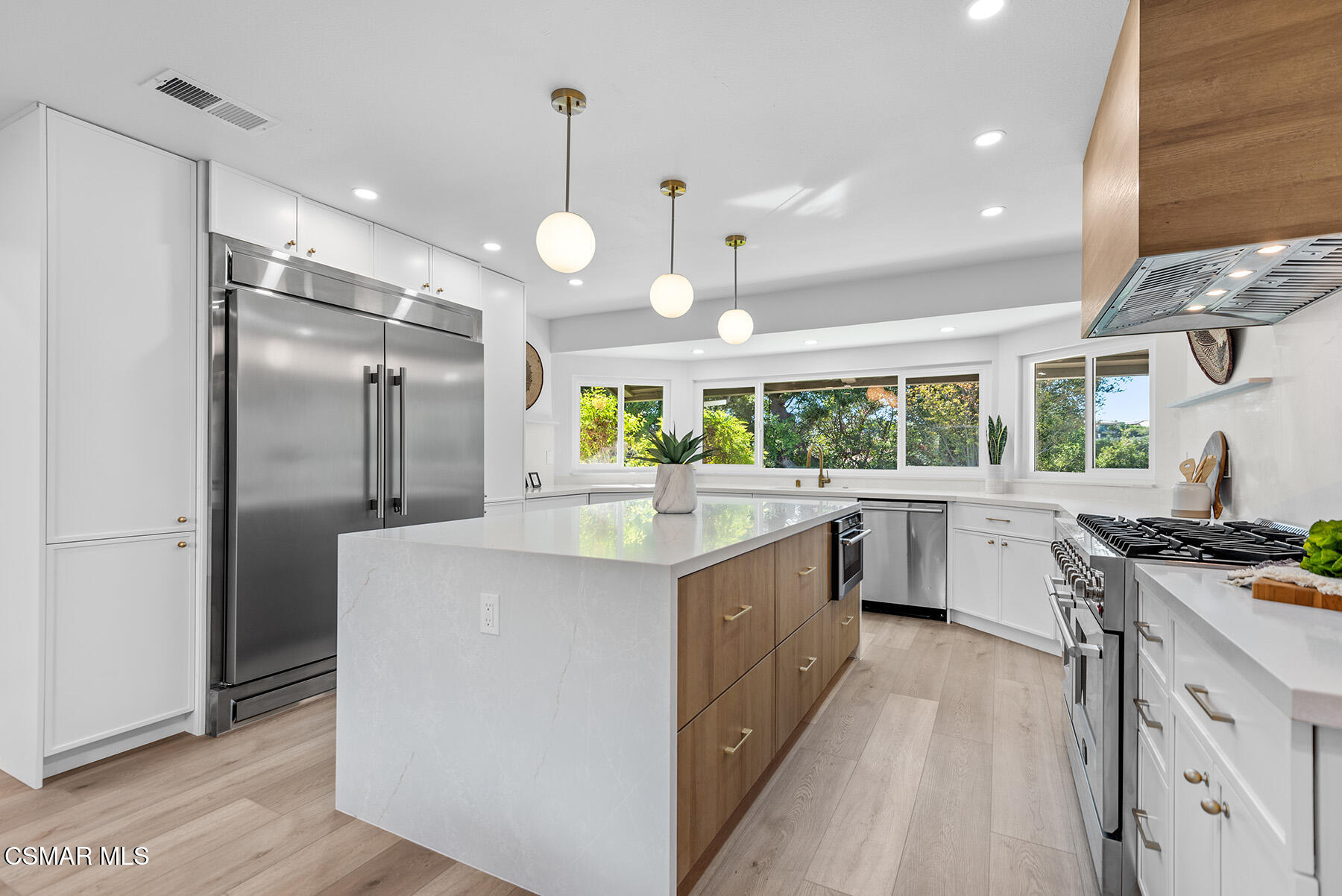 1251 Calle Las Casas