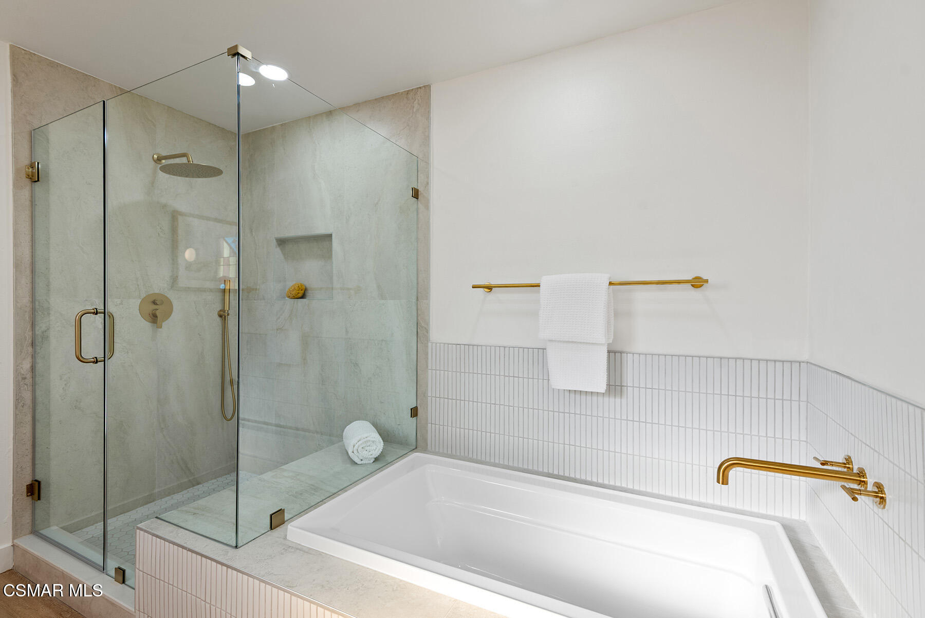 1251 Calle Las Casas