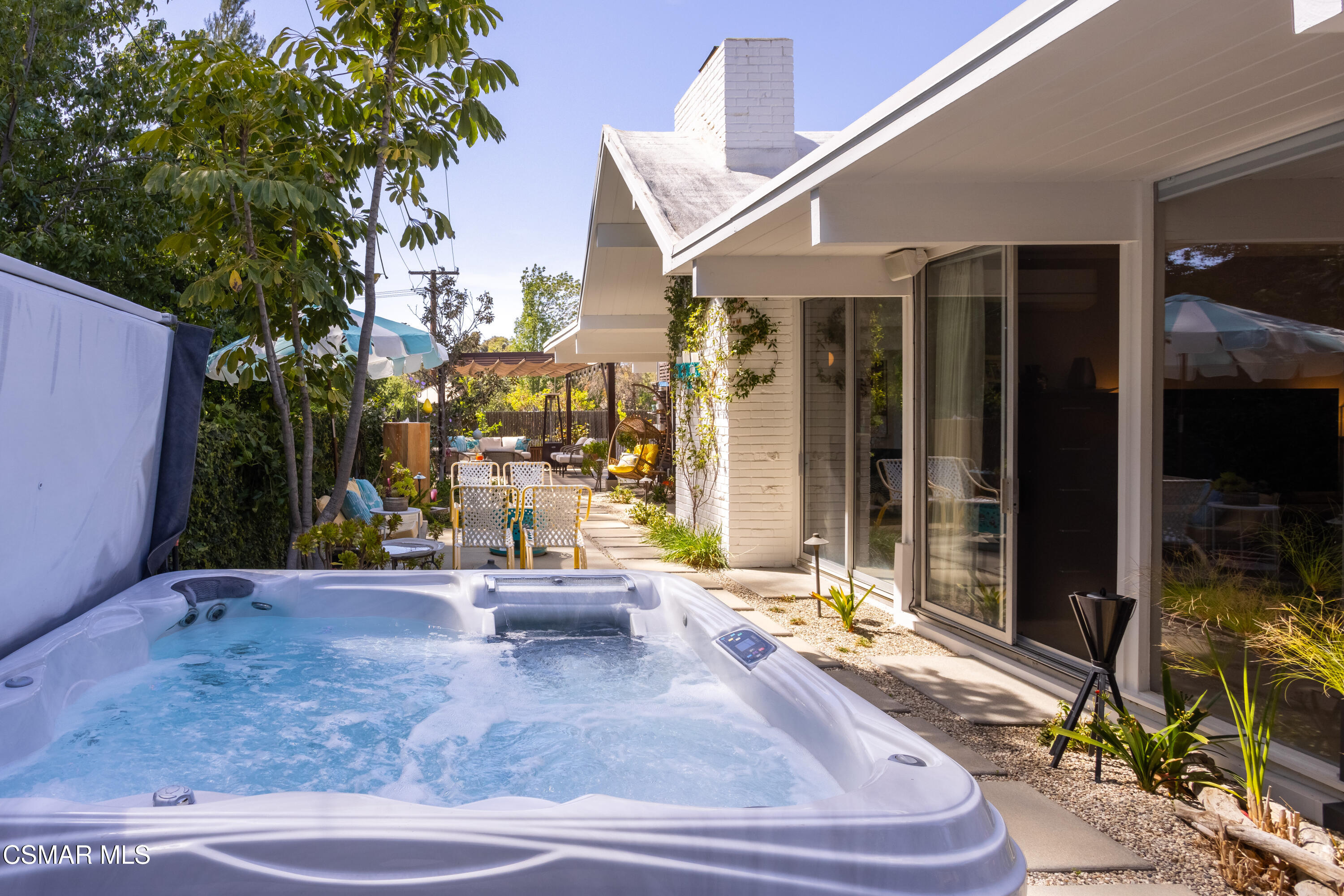 416 Camino Manzanas