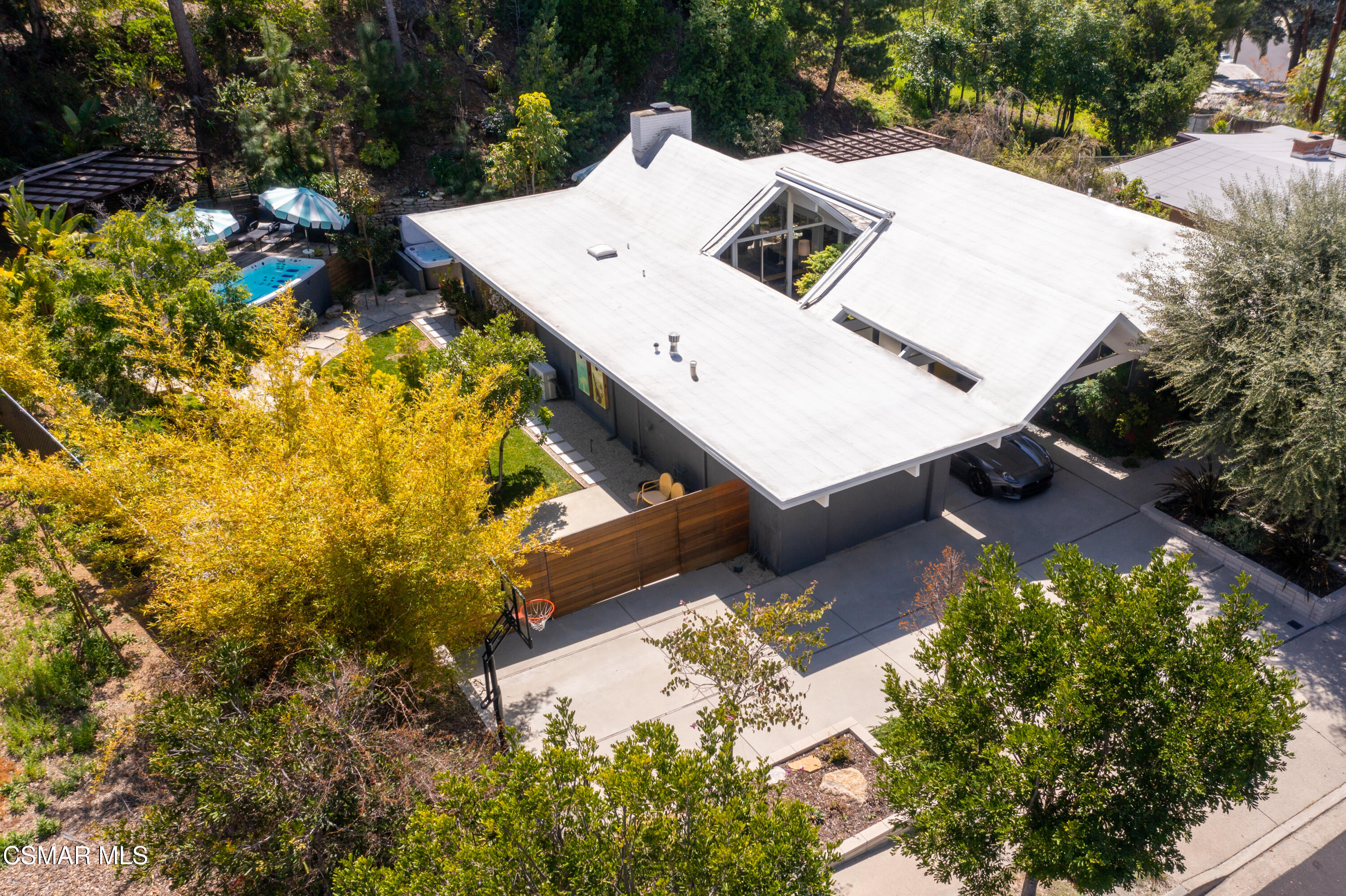 416 Camino Manzanas