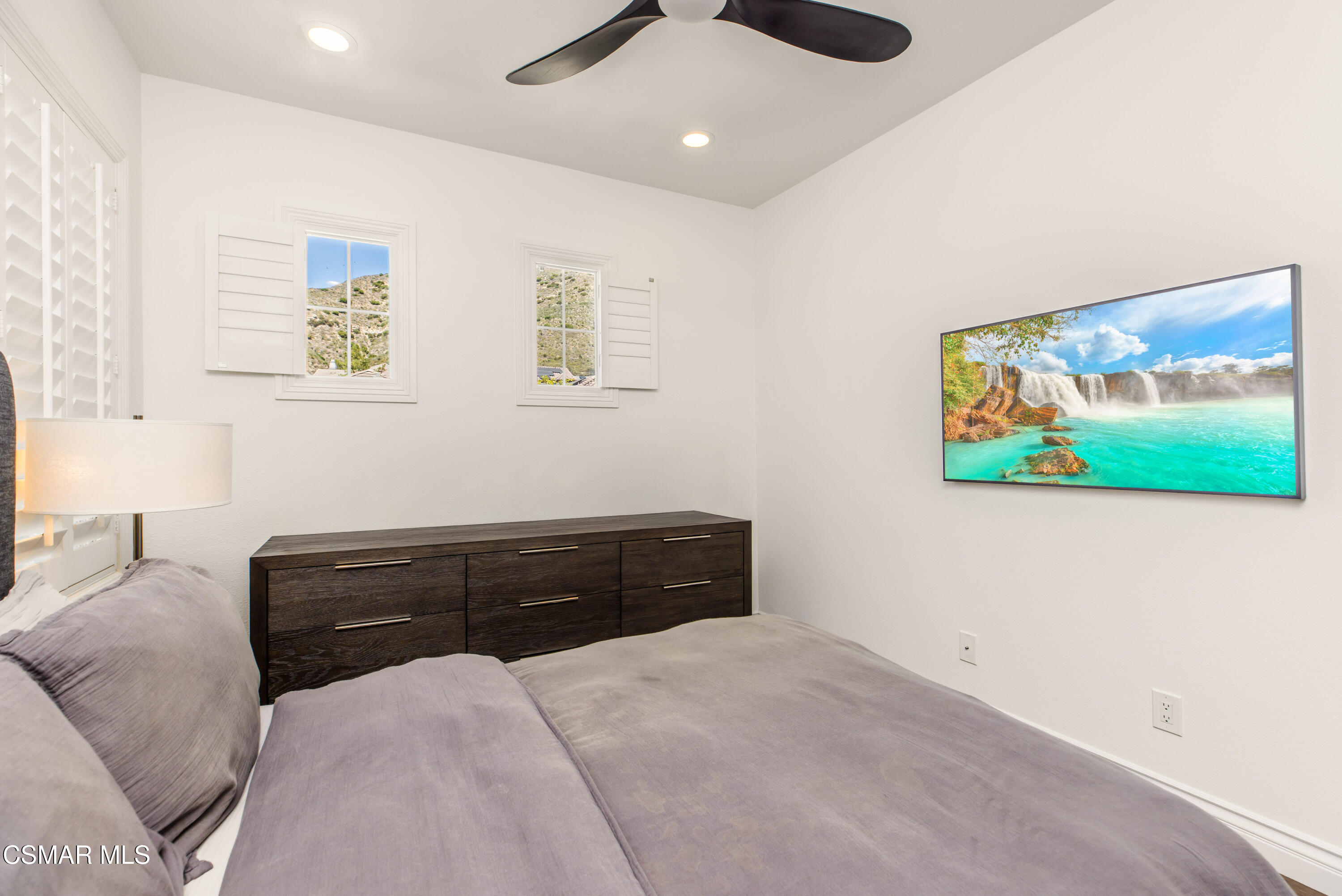 6072 Mandeville Place