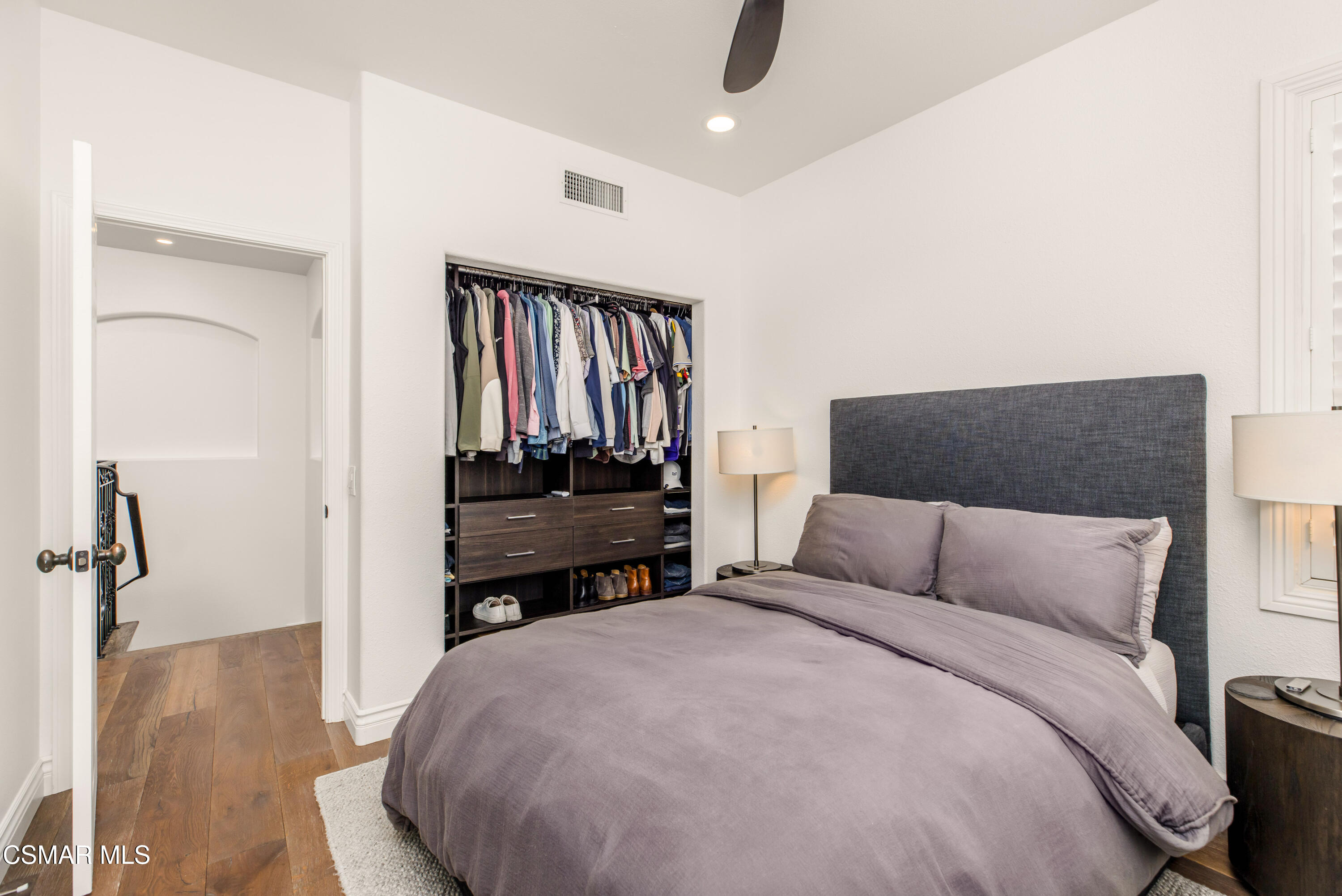 6072 Mandeville Place