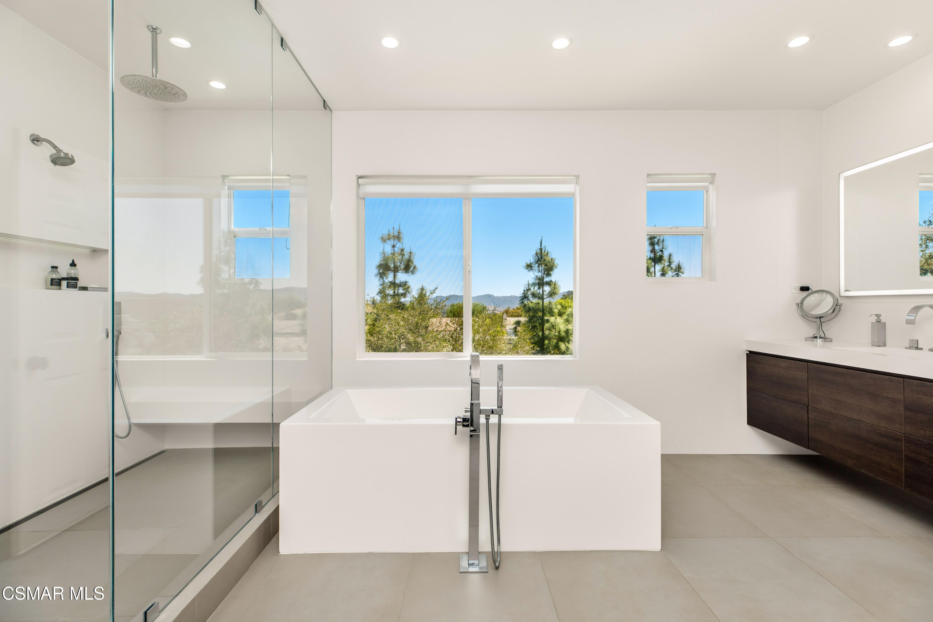 6072 Mandeville Place