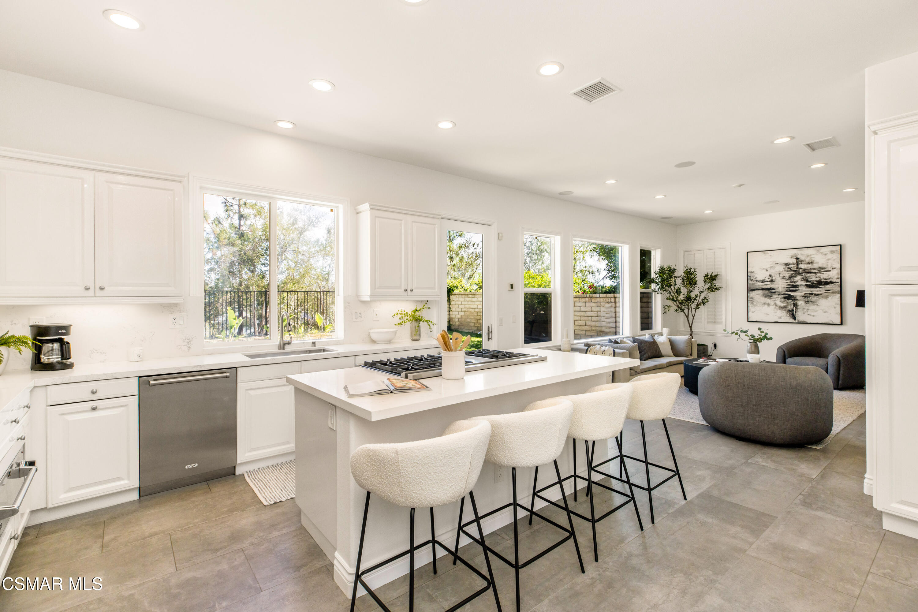 6072 Mandeville Place