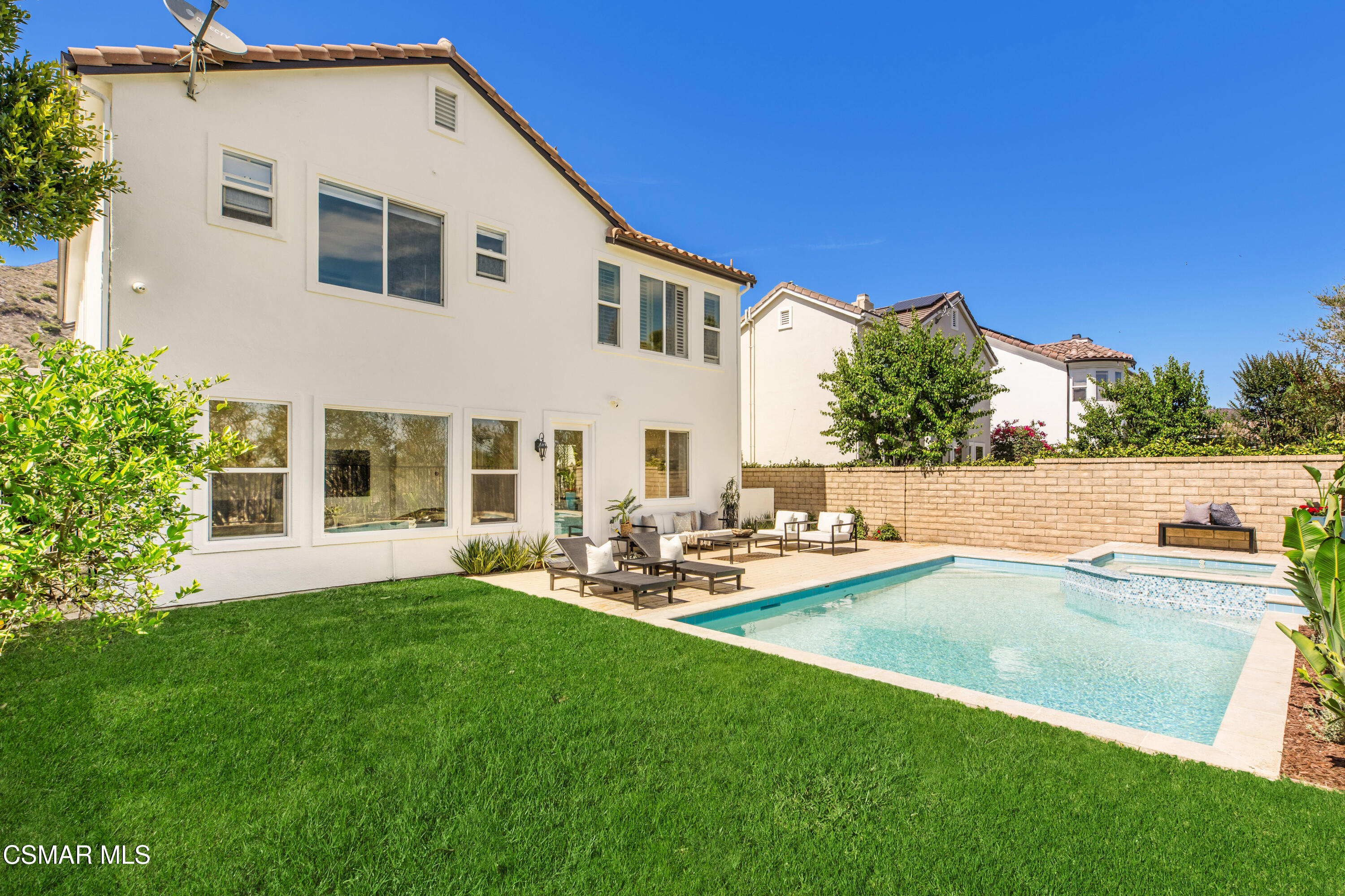 6072 Mandeville Place