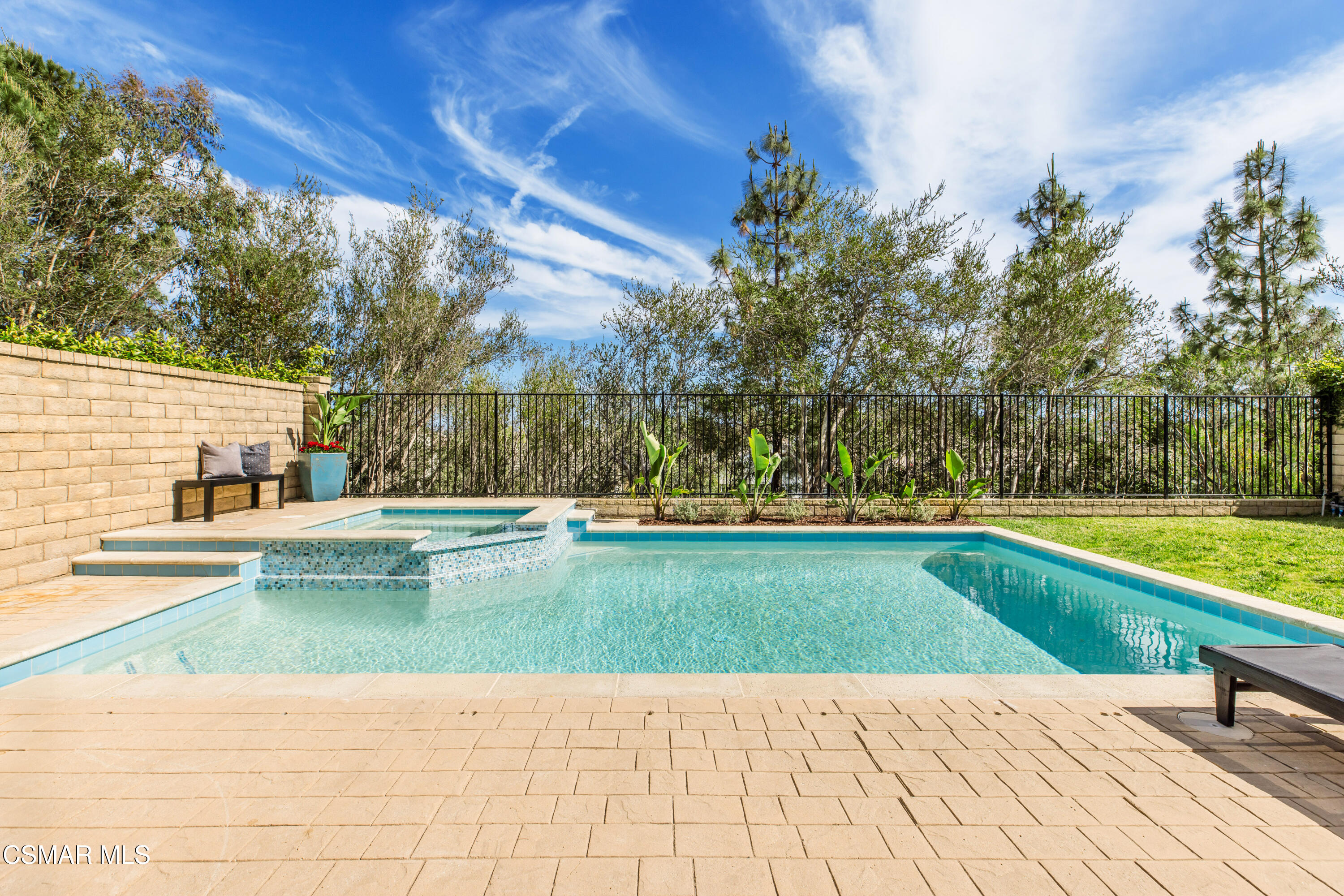 6072 Mandeville Place