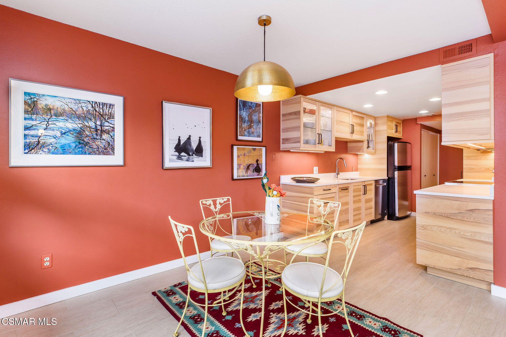 8828 Pershing Drive, 112