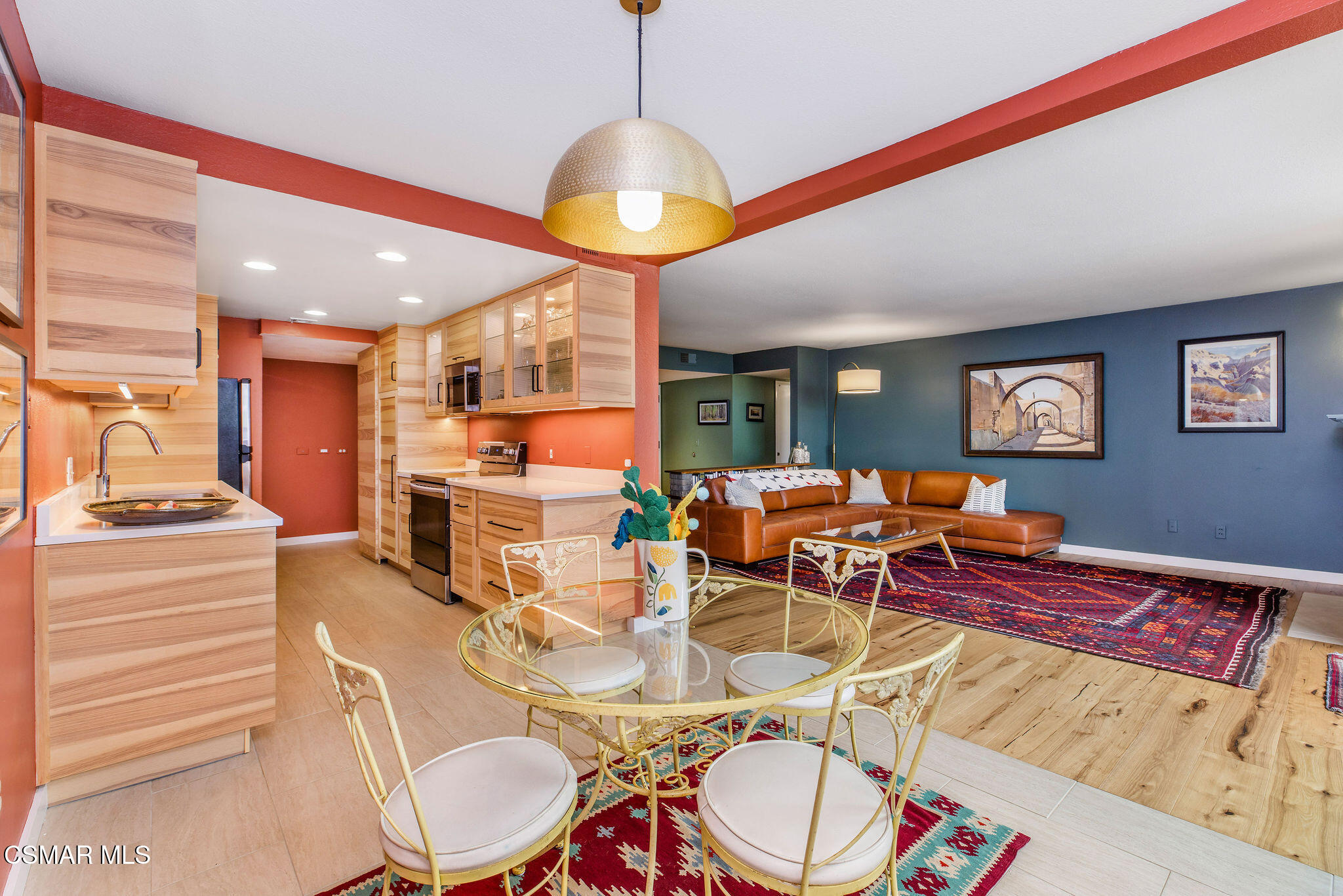 8828 Pershing Drive, 112