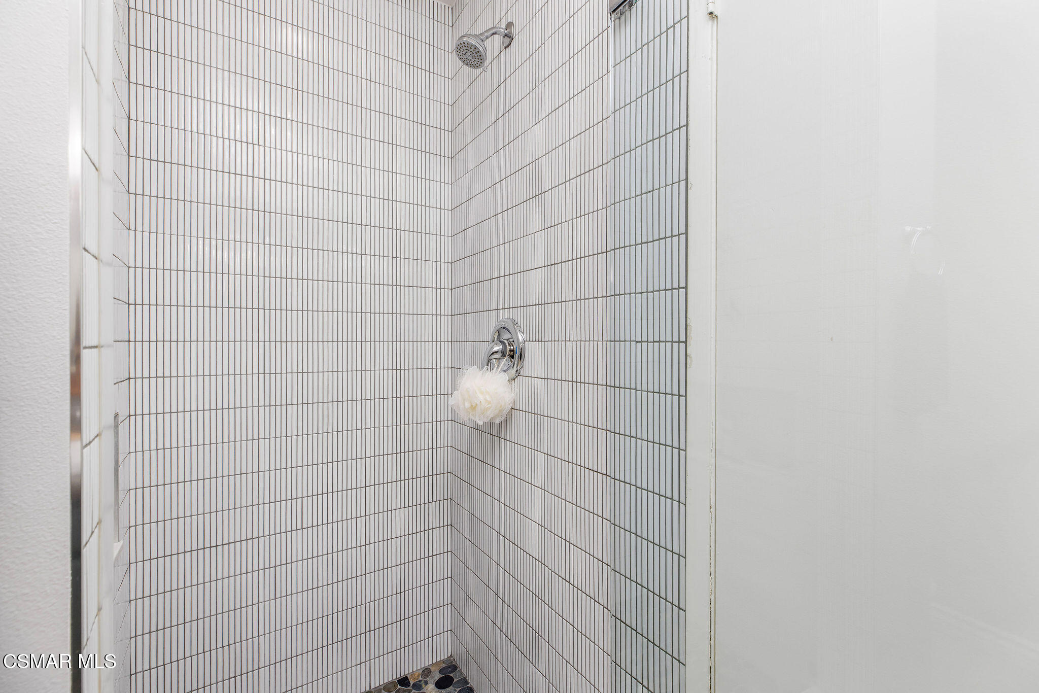 8828 Pershing Drive, 112