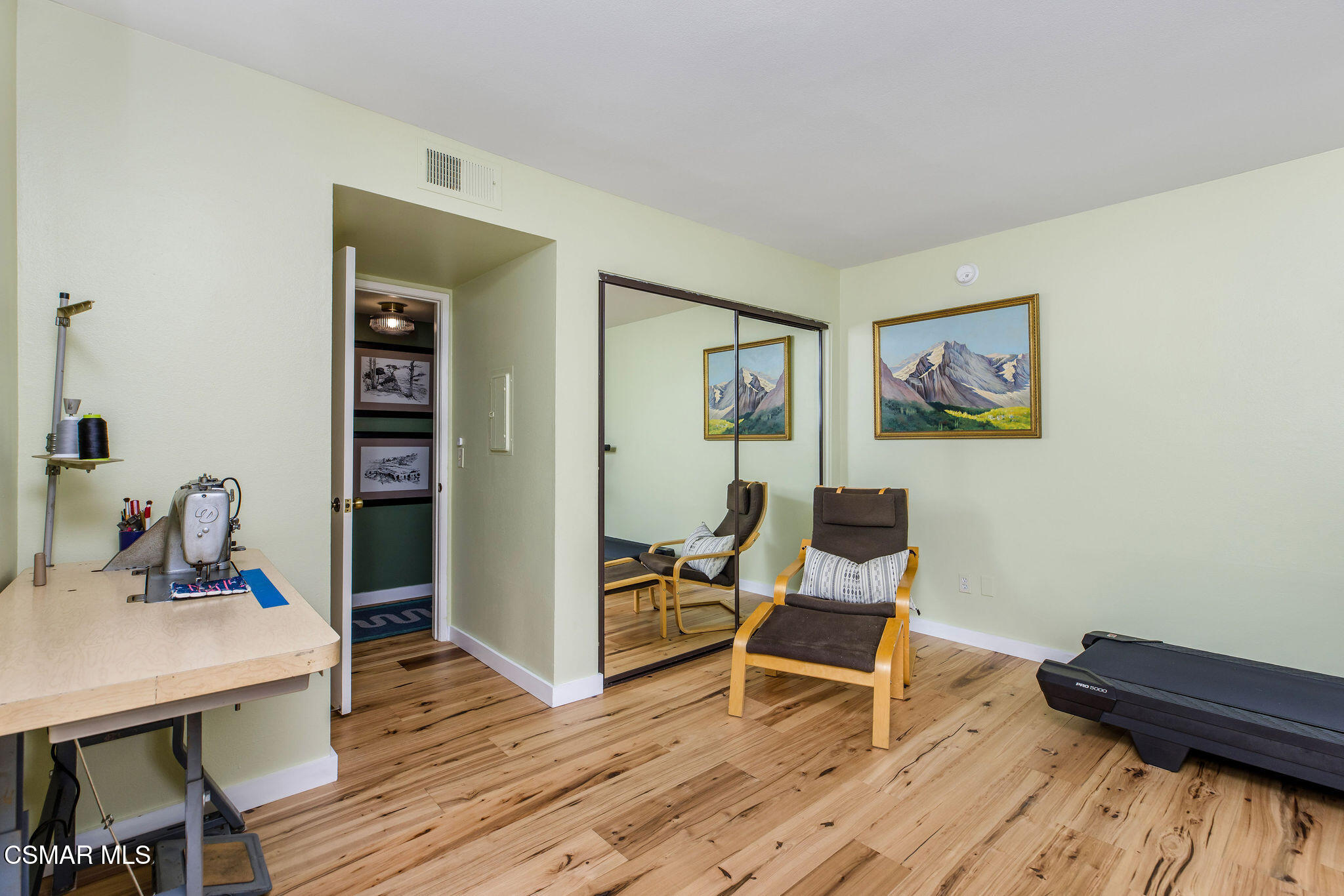 8828 Pershing Drive, 112