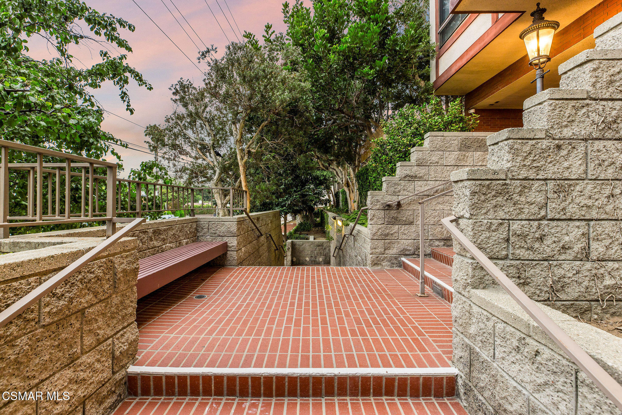 8828 Pershing Drive, 112