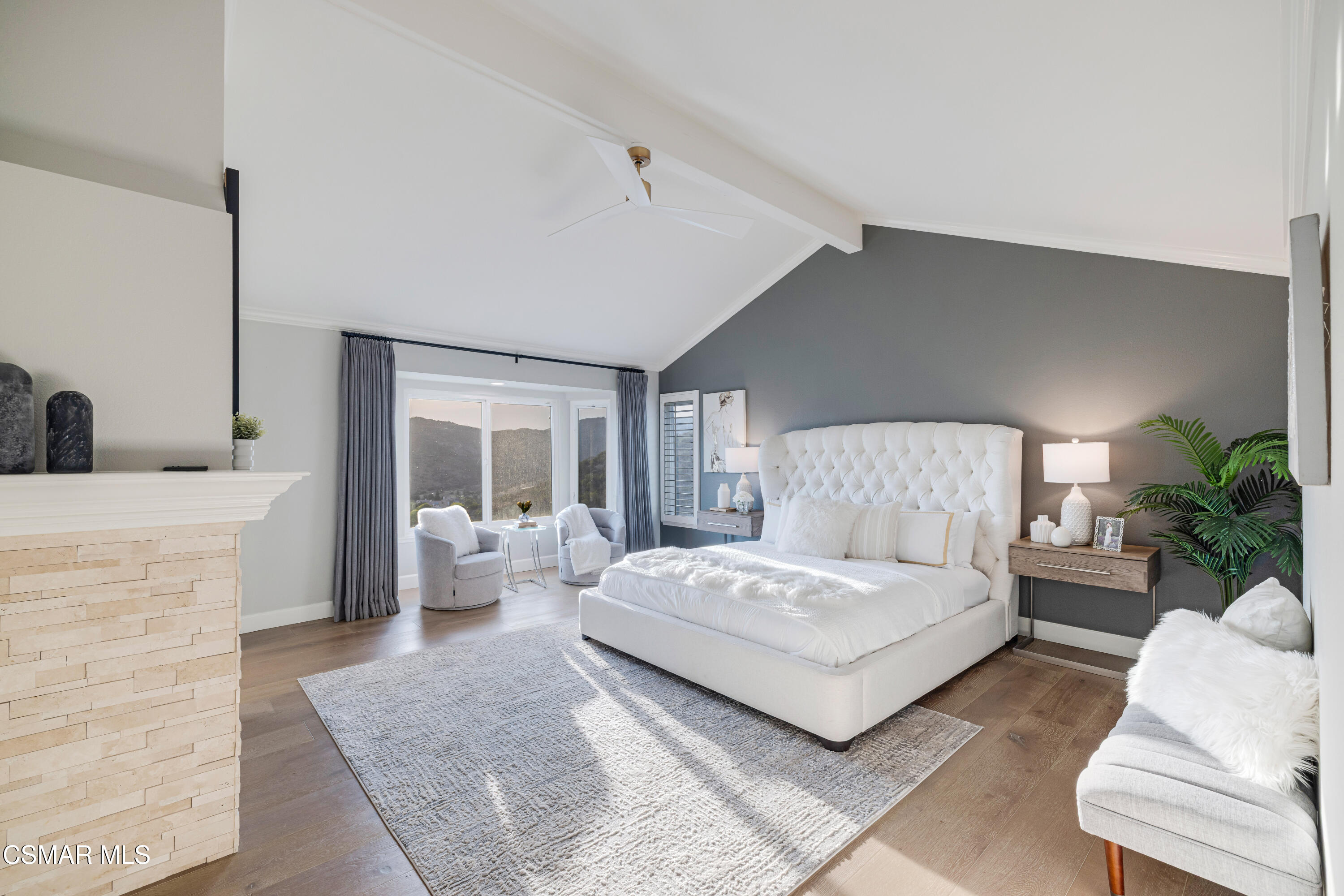 1660 Valecroft Avenue