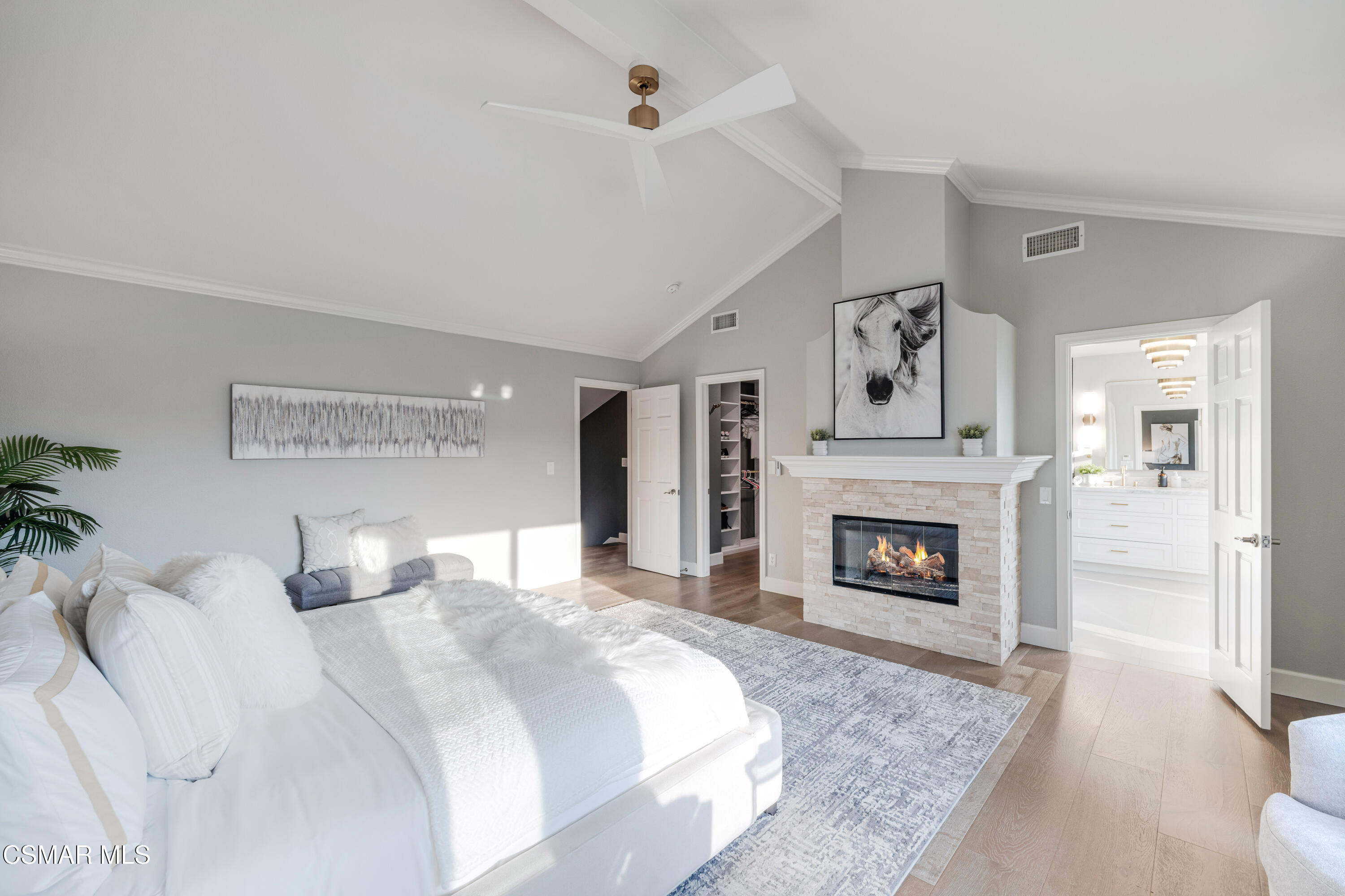 1660 Valecroft Avenue