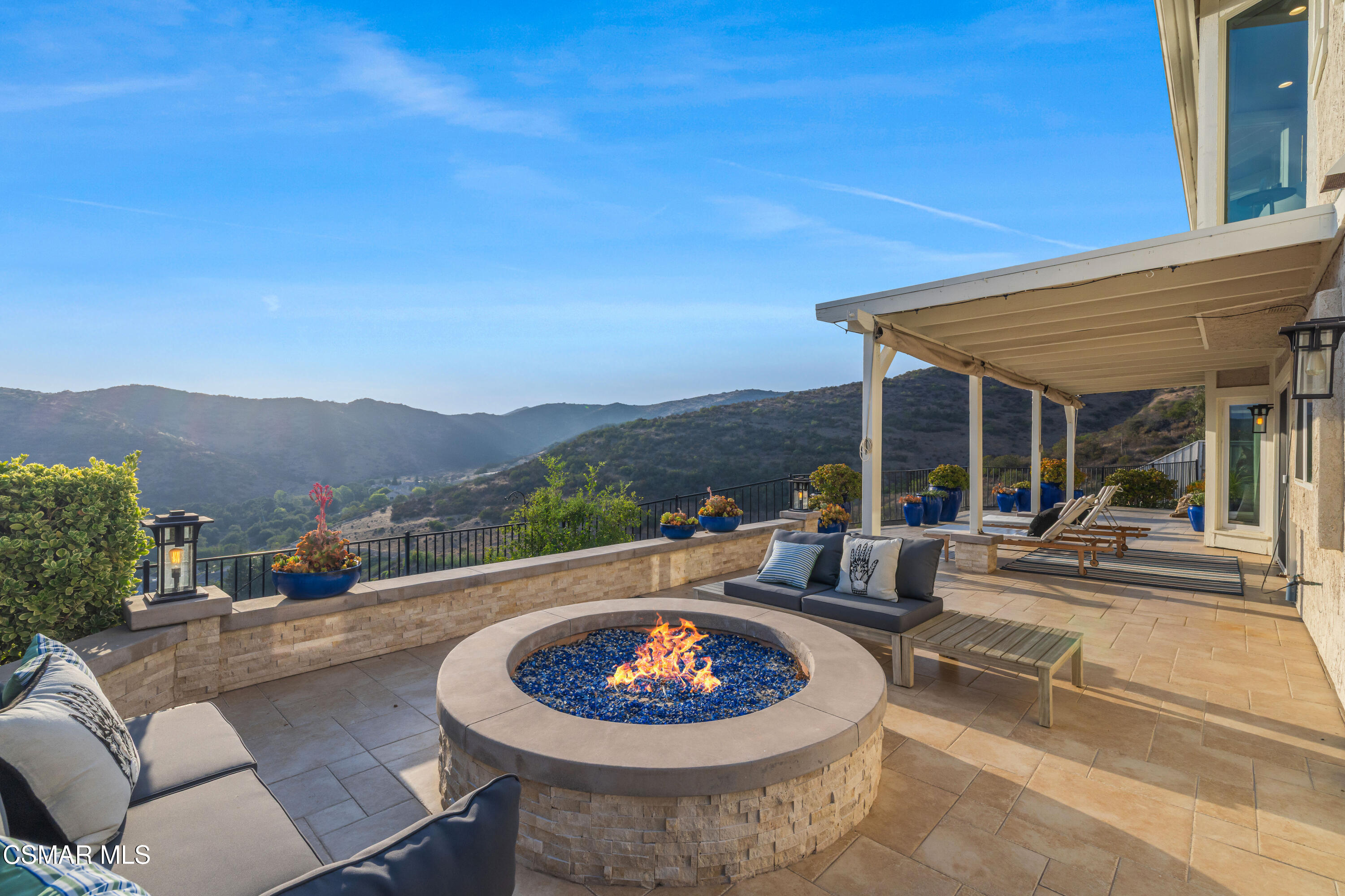 1660 Valecroft Avenue