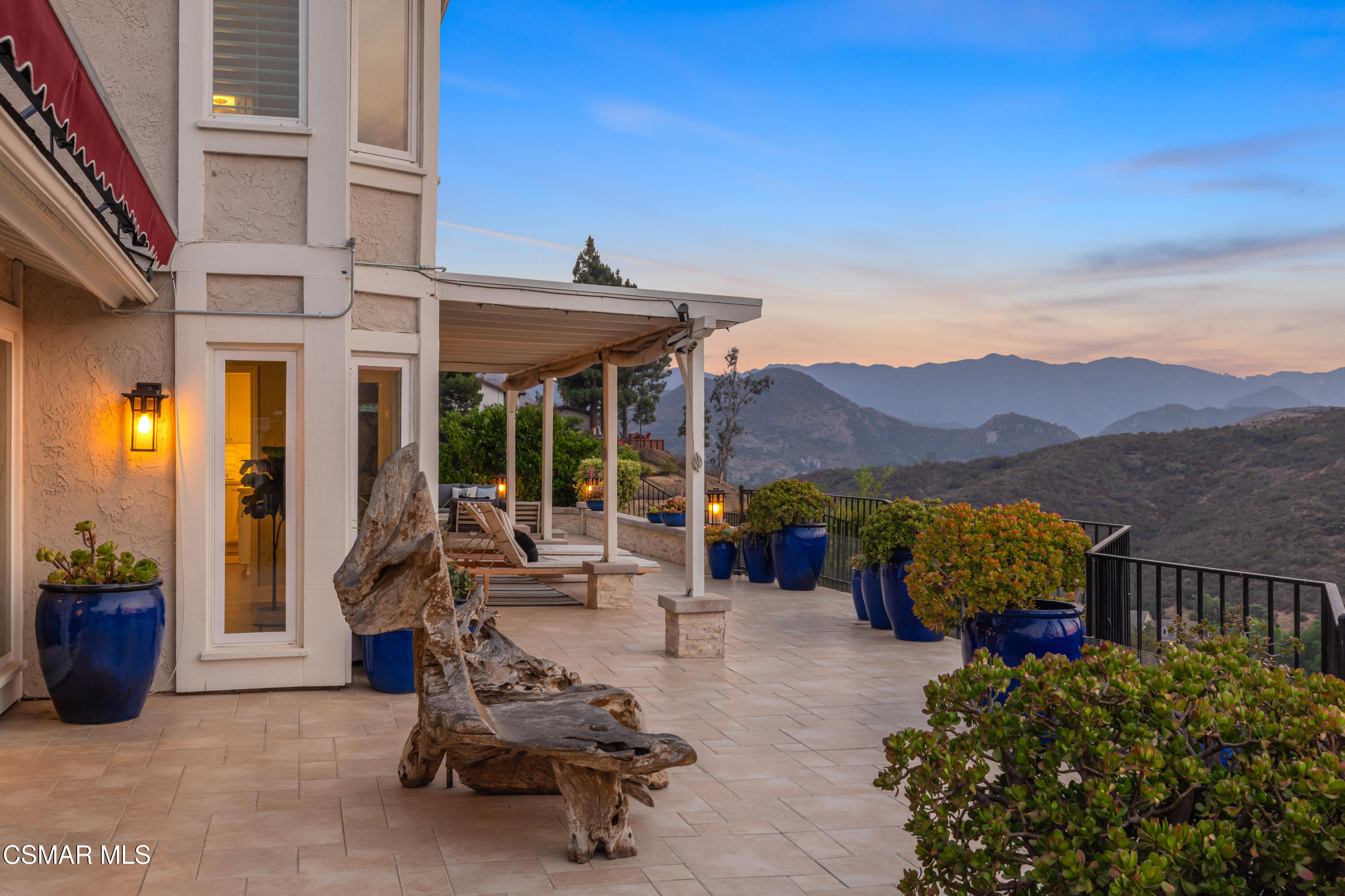 1660 Valecroft Avenue