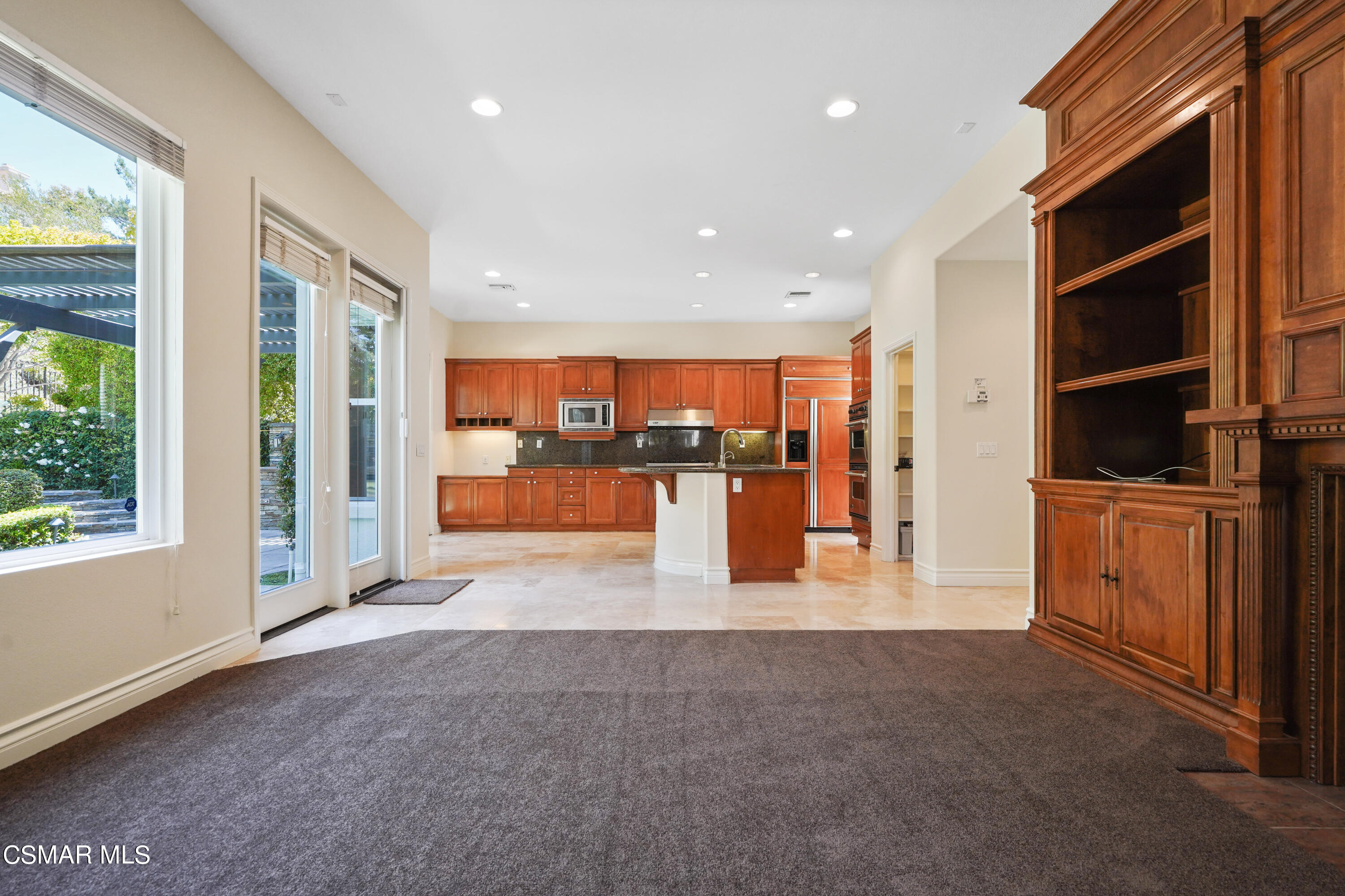 6077 Mandeville Place