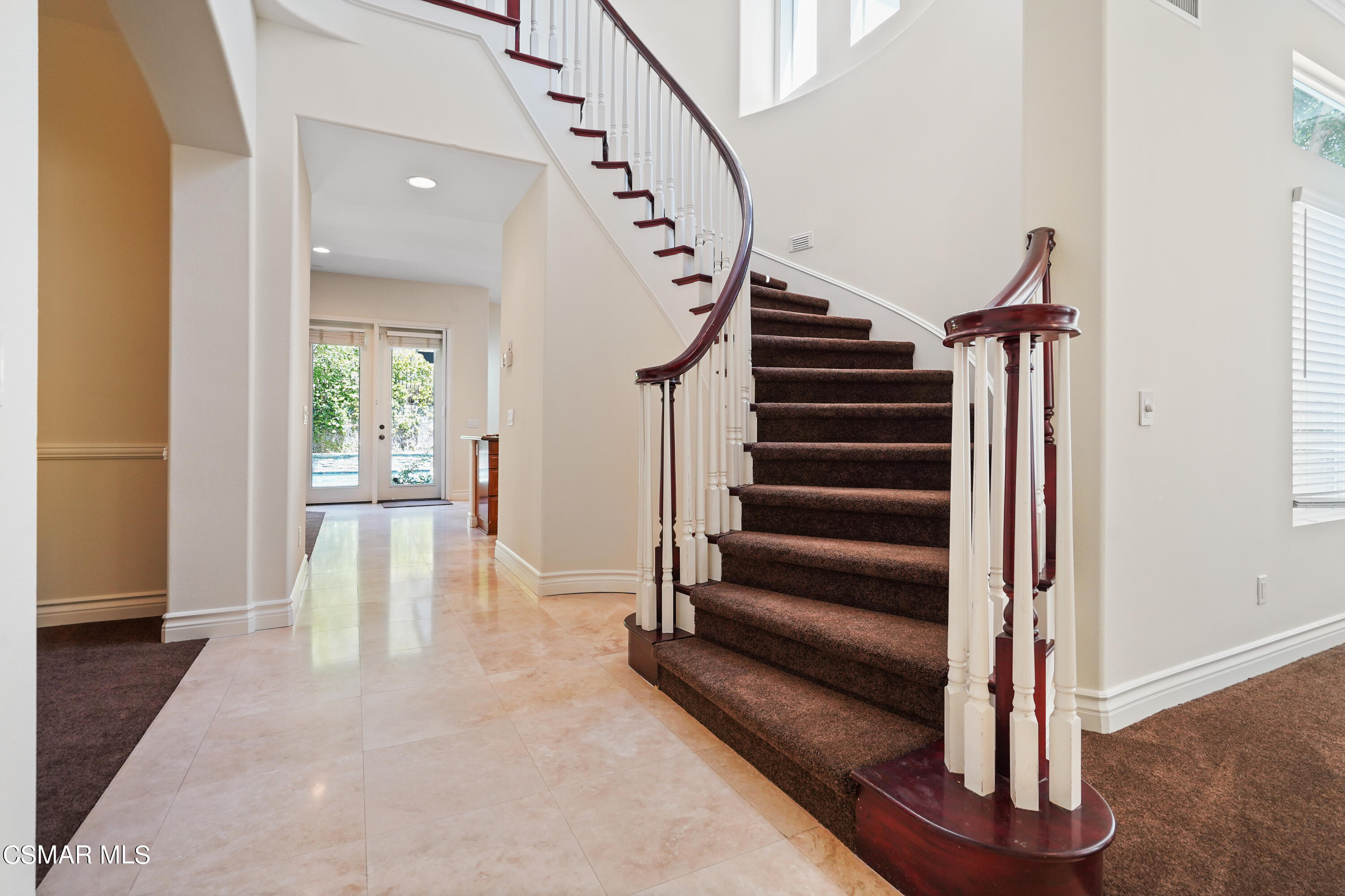 6077 Mandeville Place