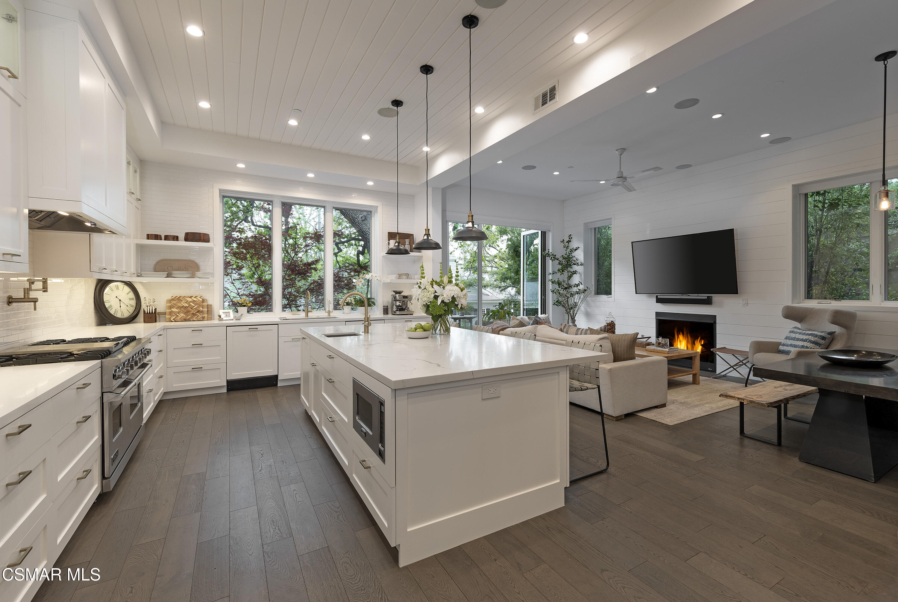 2443 Stafford Road