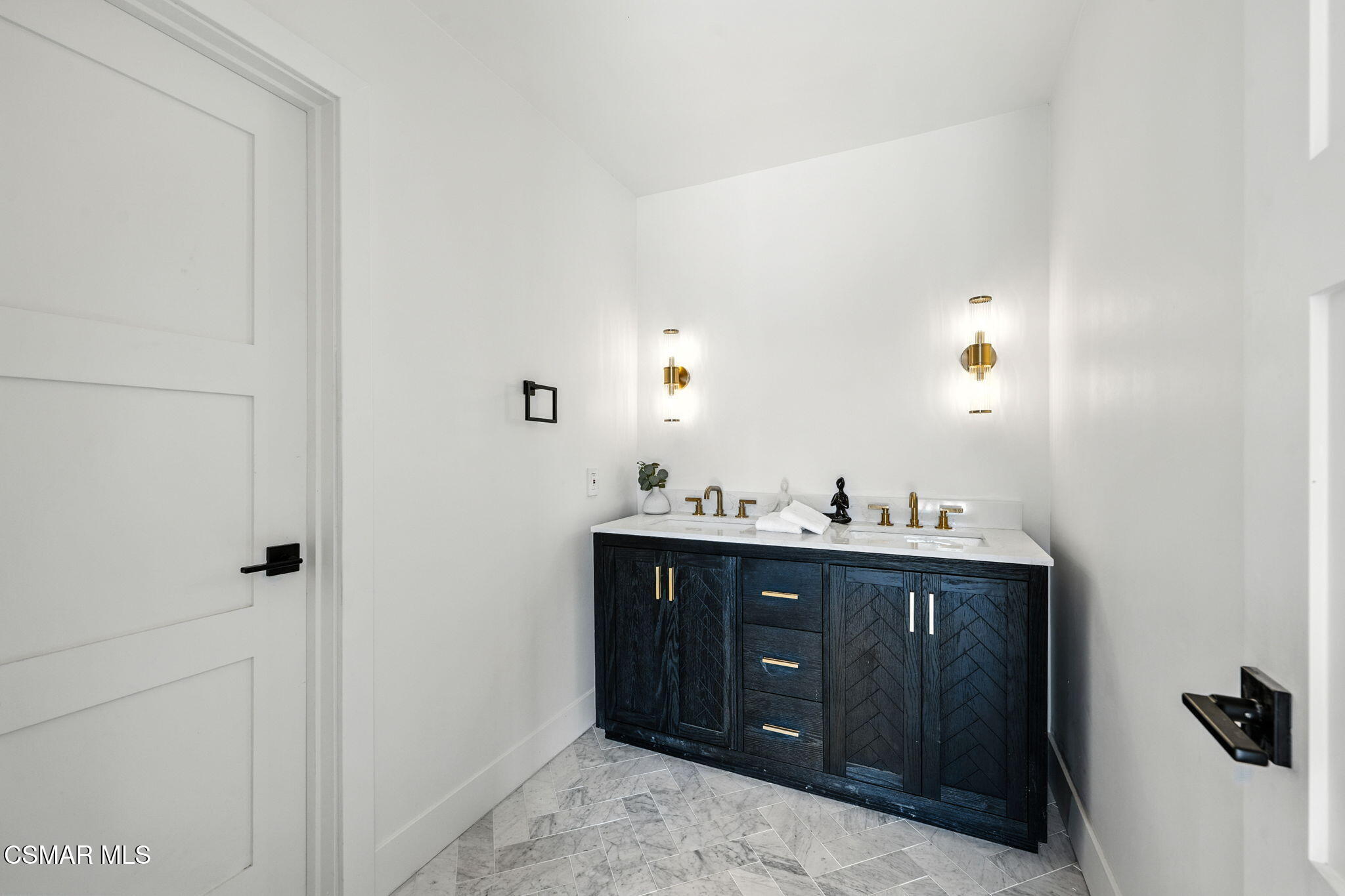 30670 Passageway Place