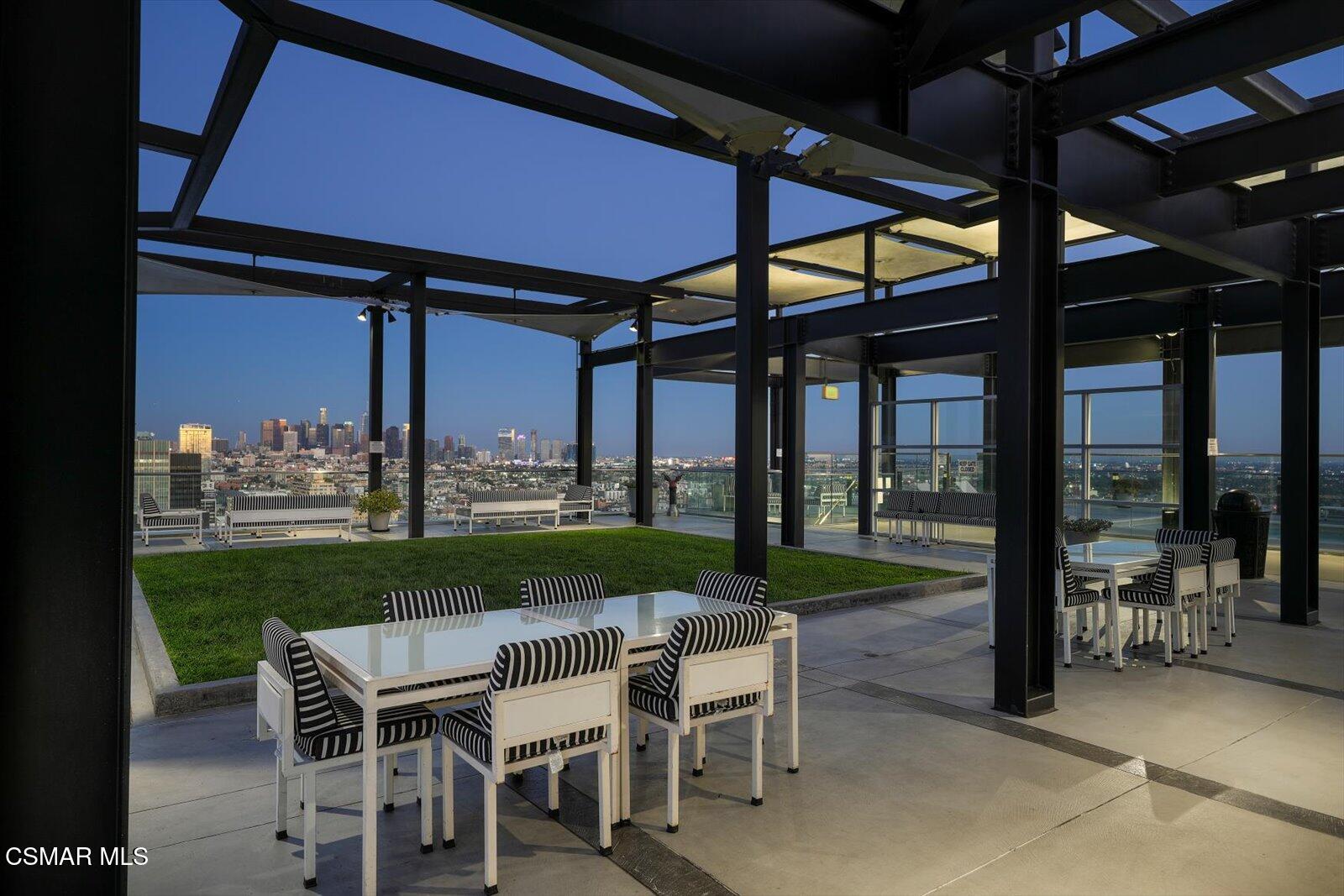 3810 Wilshire Boulevard, 1506