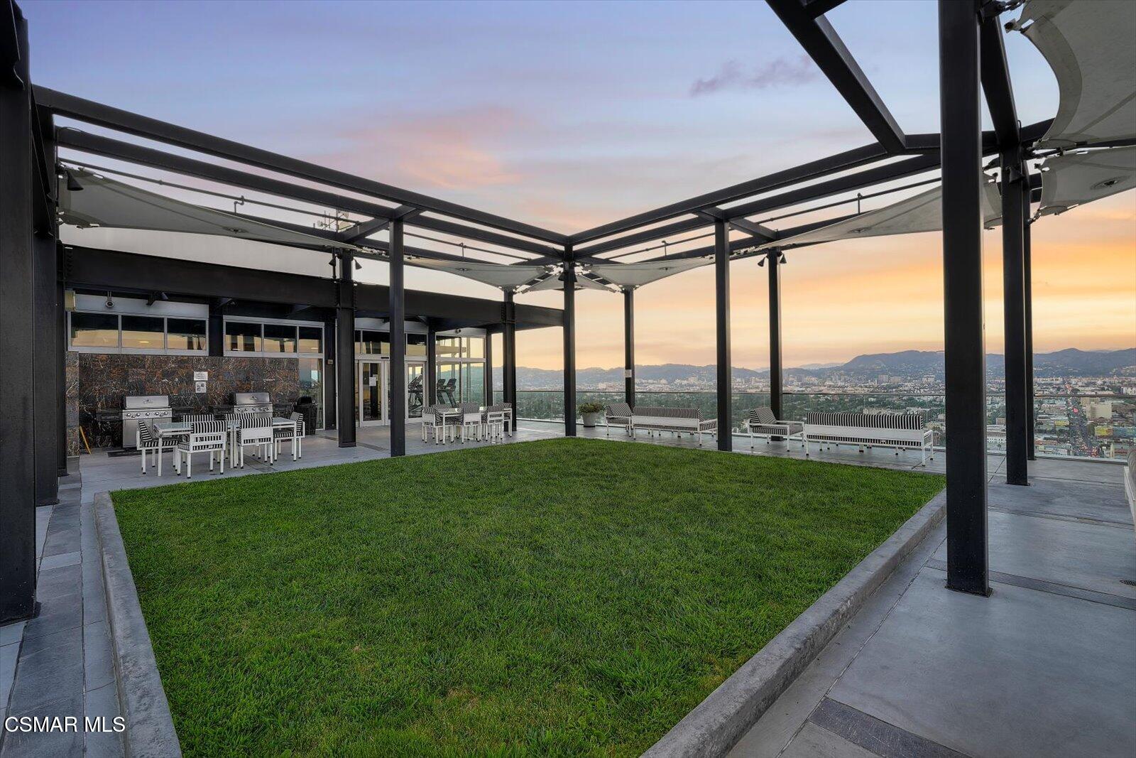 3810 Wilshire Boulevard, 1506