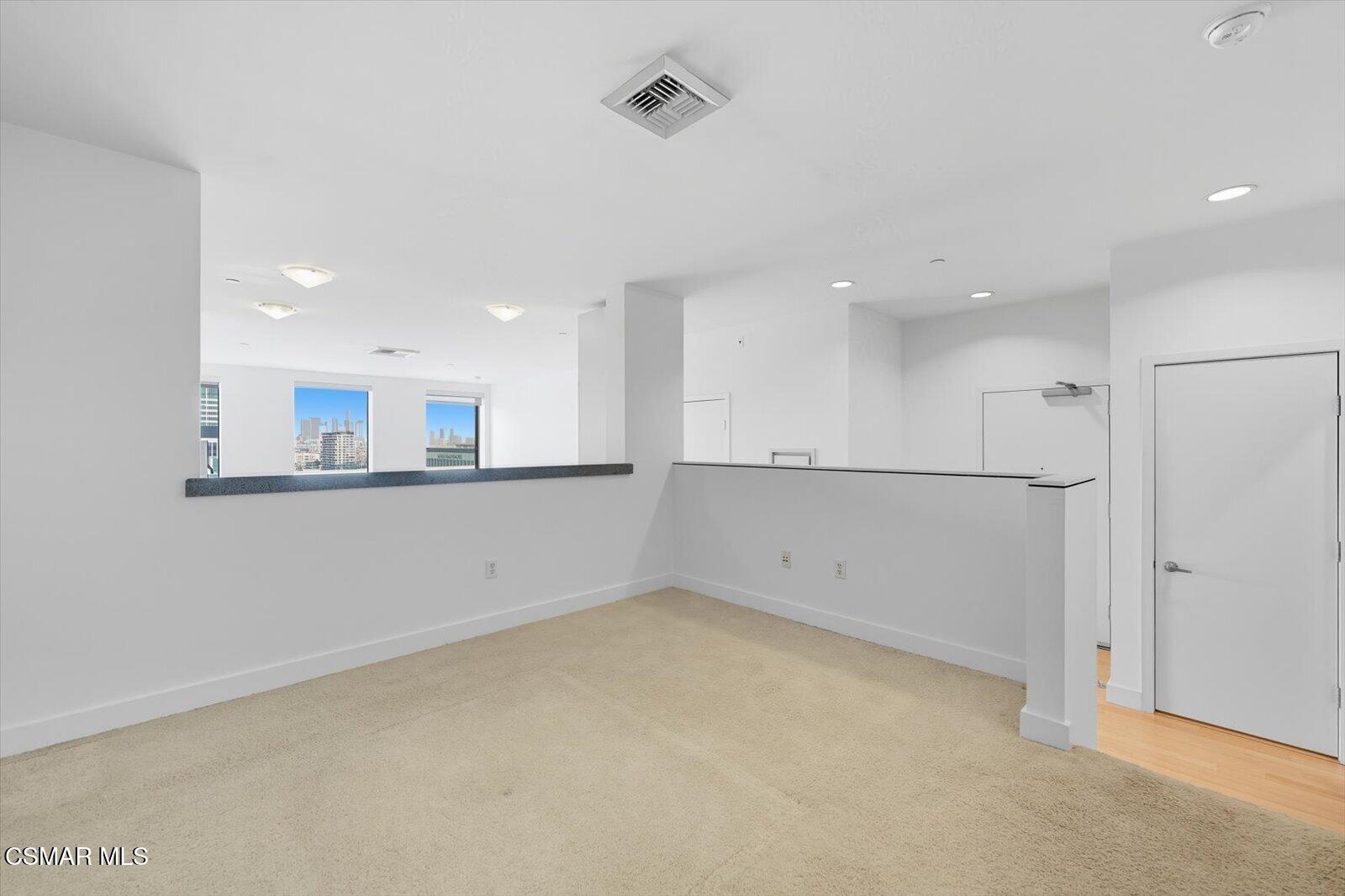 3810 Wilshire Boulevard, 1506