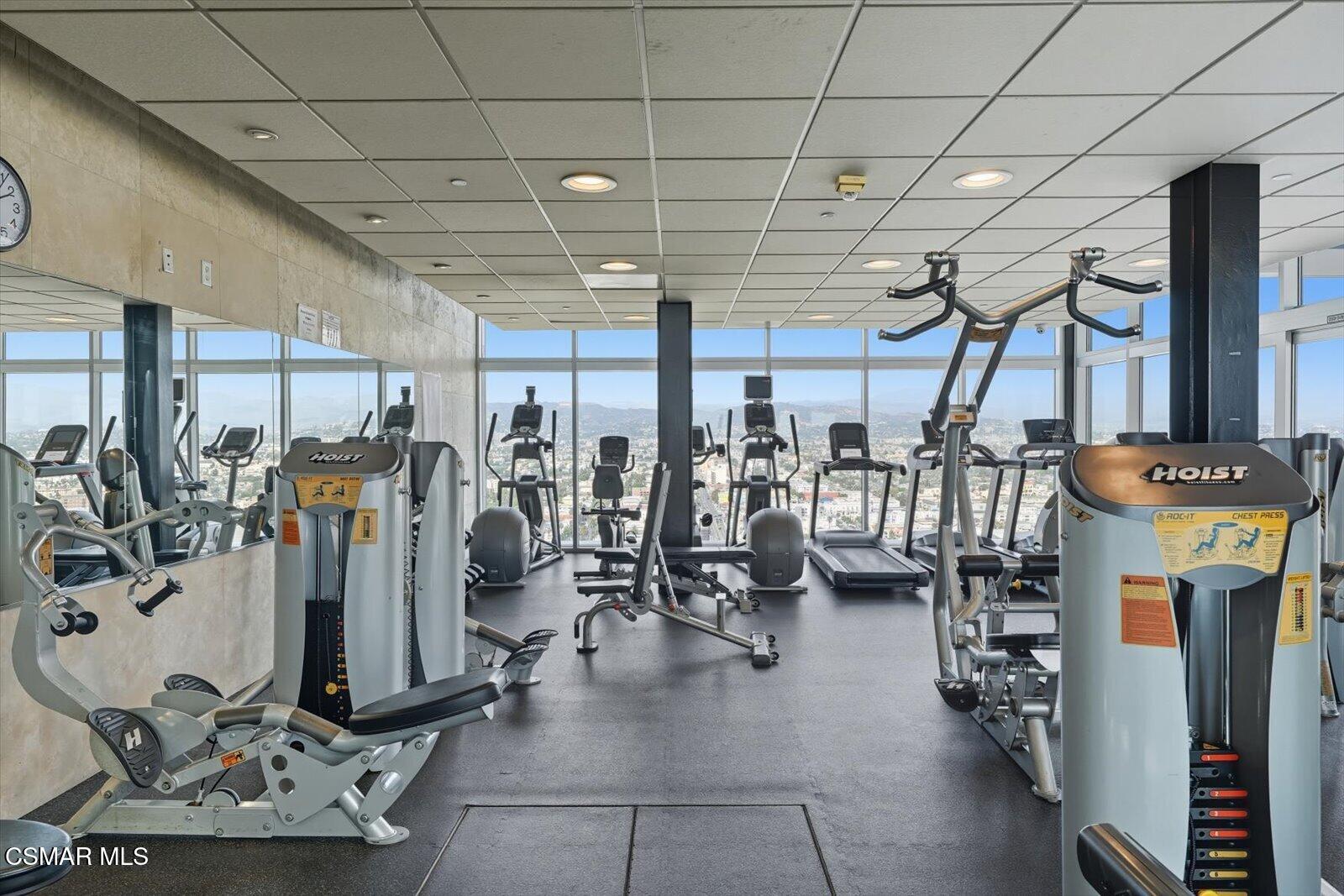 3810 Wilshire Boulevard, 1506