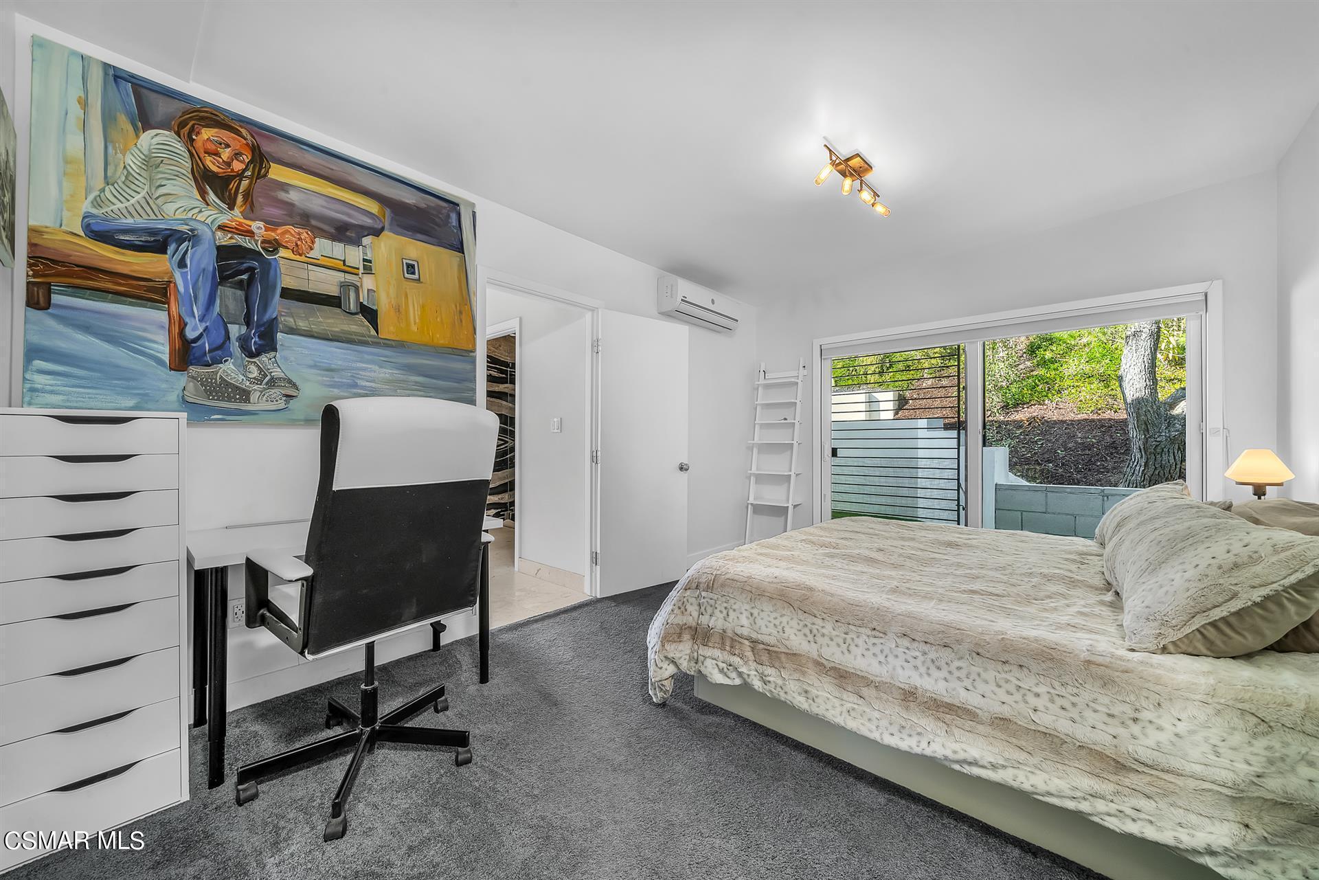 3424 Shoreheights Drive